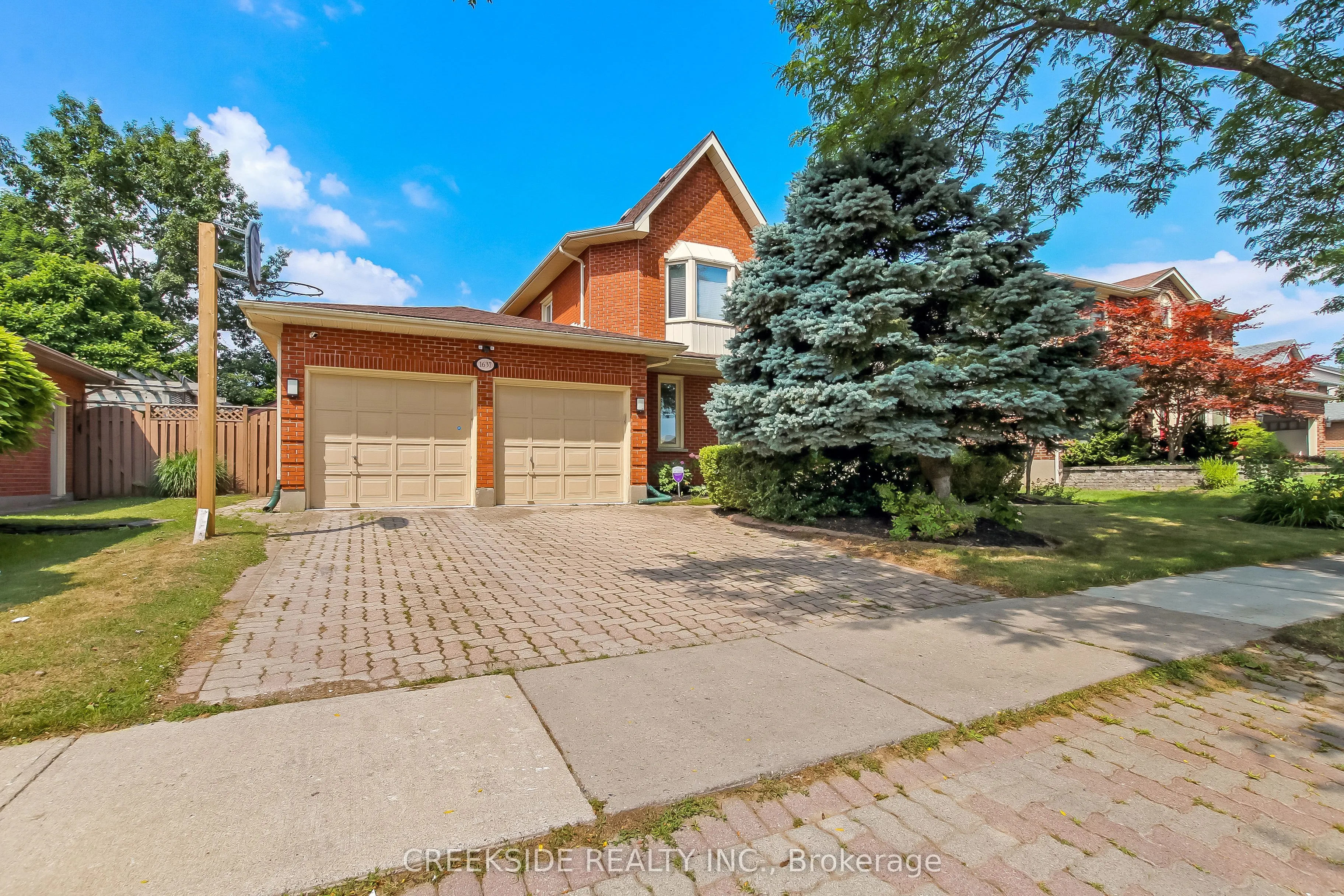 1637 Hastings Drive