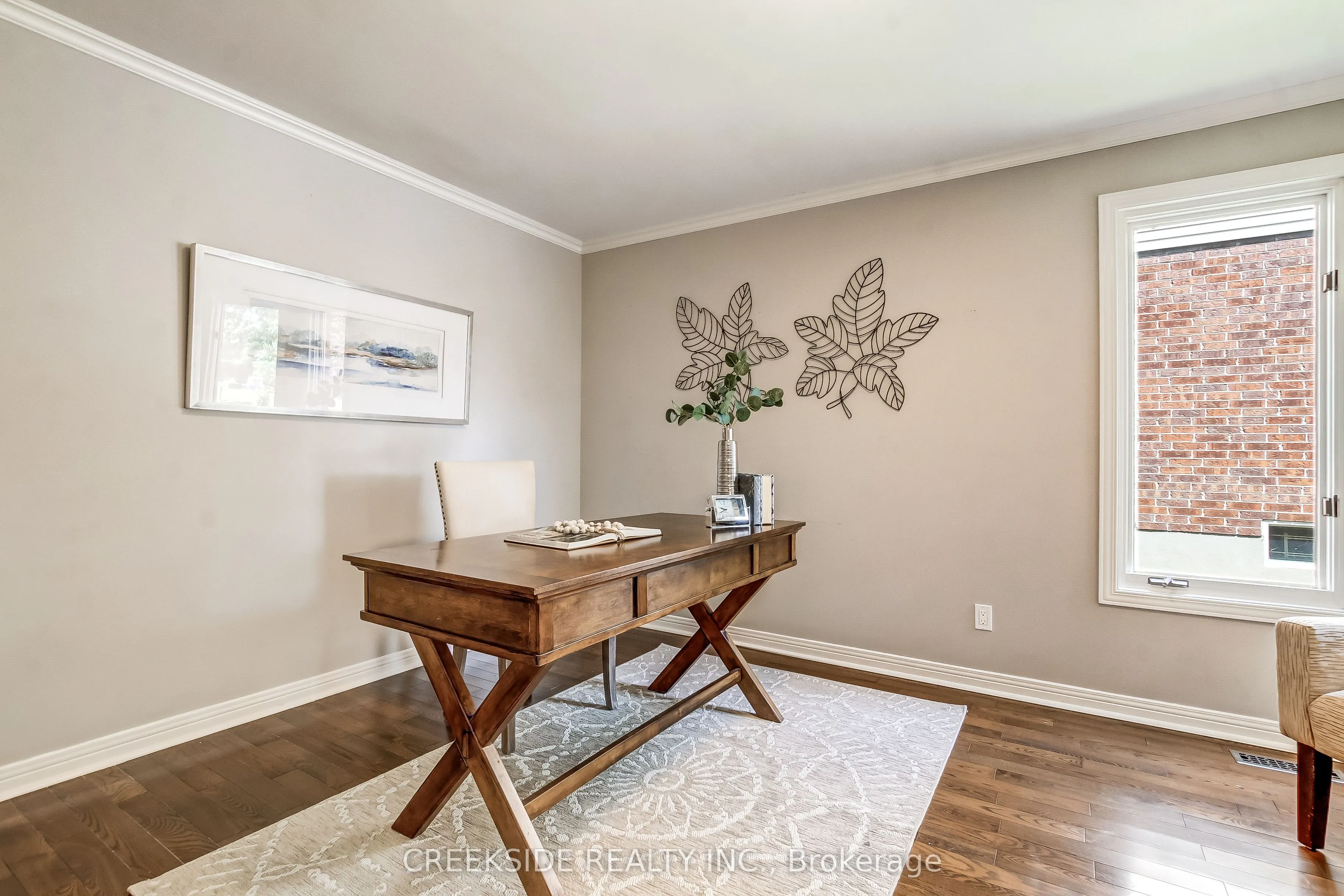 1637 Hastings Drive