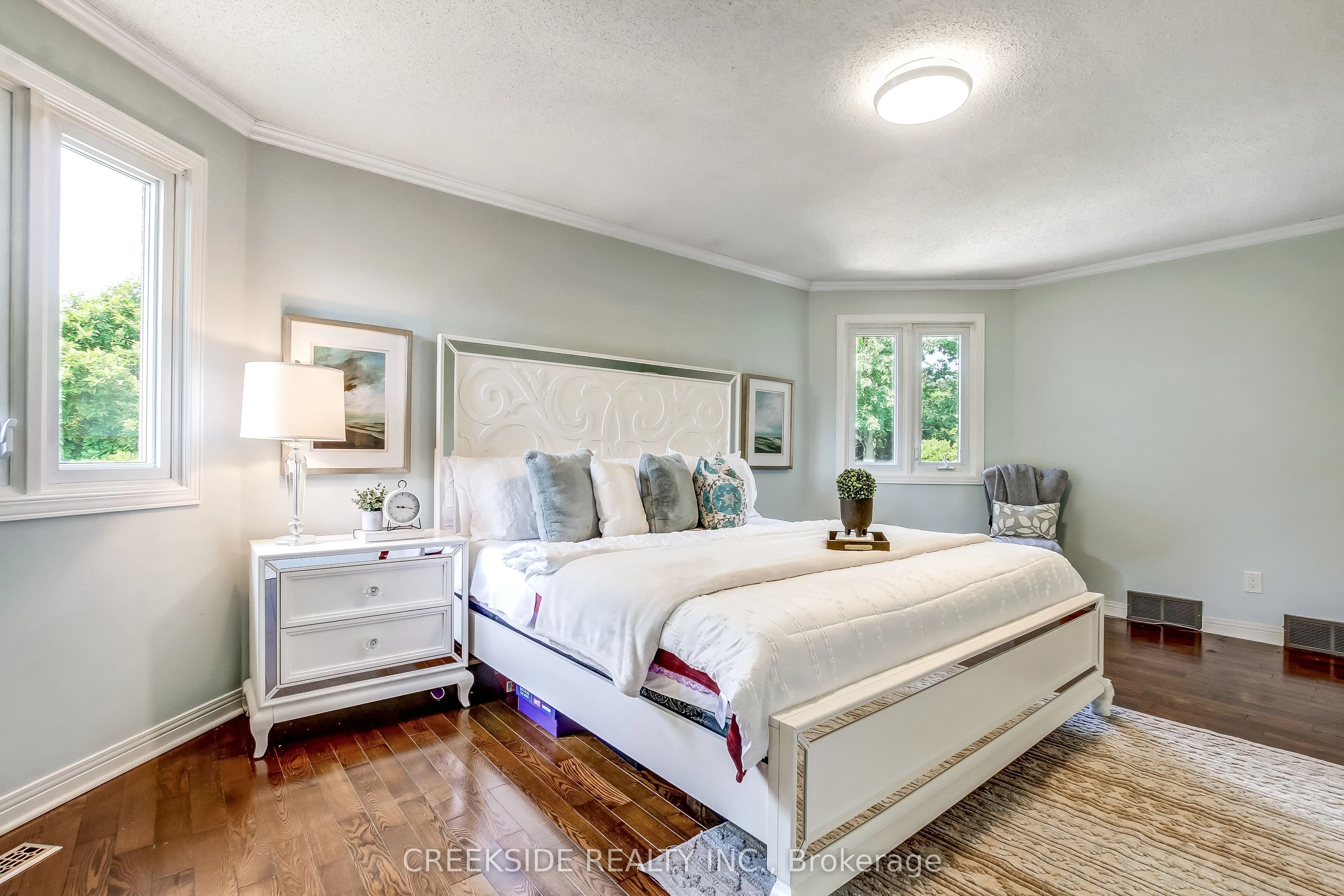 1637 Hastings Drive