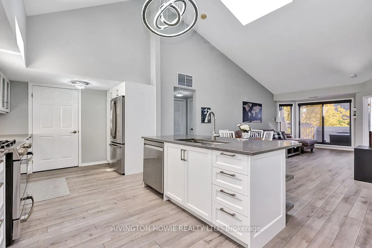 36 Robson Court, #7
