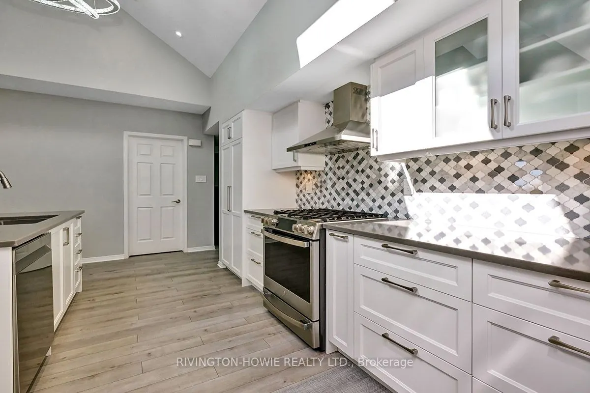 36 Robson Court, #7