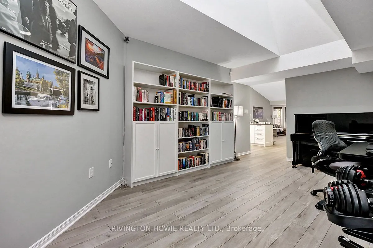 36 Robson Court, #7