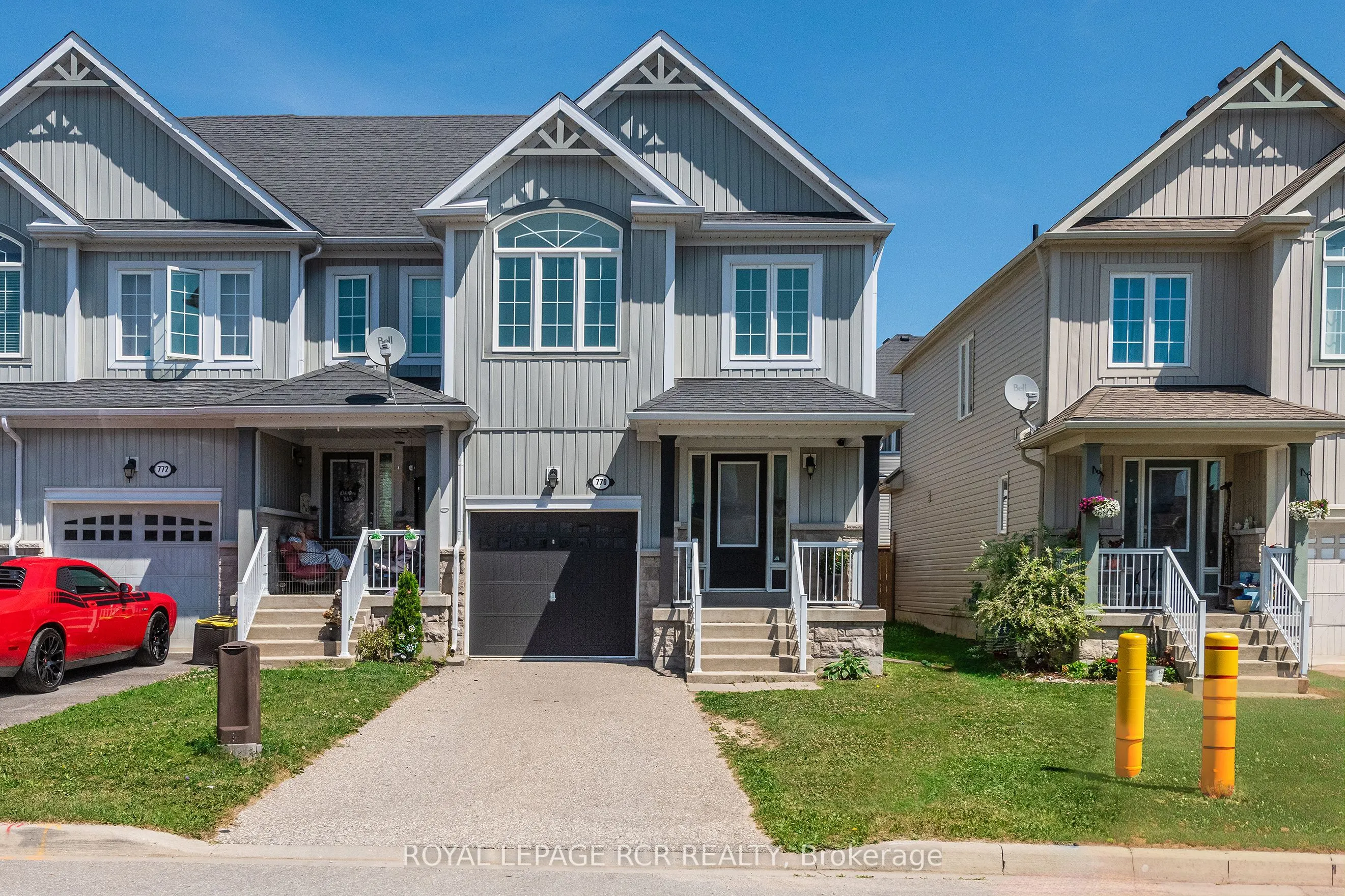 770 Cook Crescent