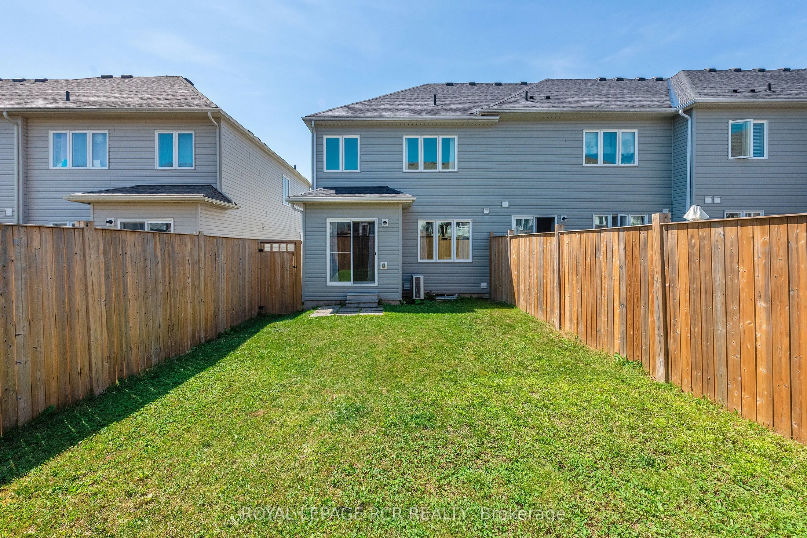 770 Cook Crescent