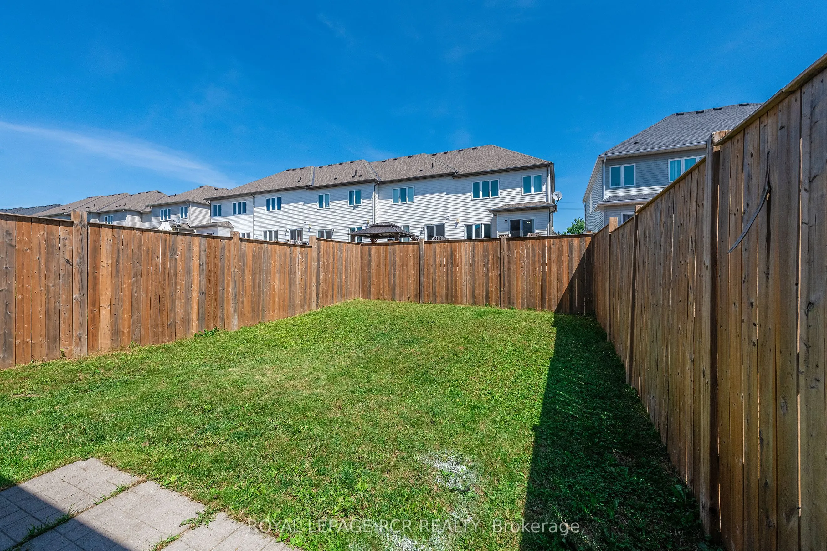 770 Cook Crescent