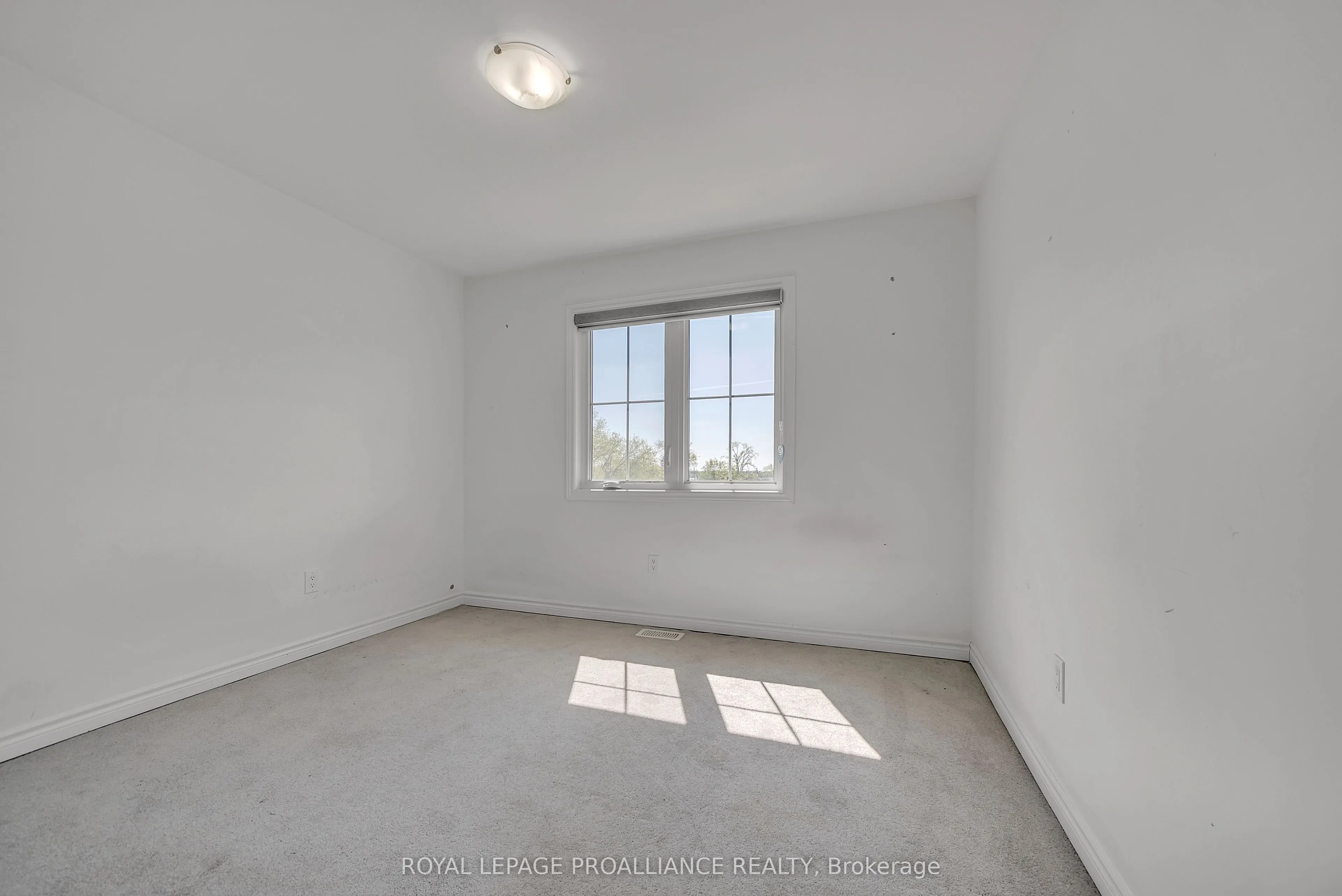 34 Lincoln Drive