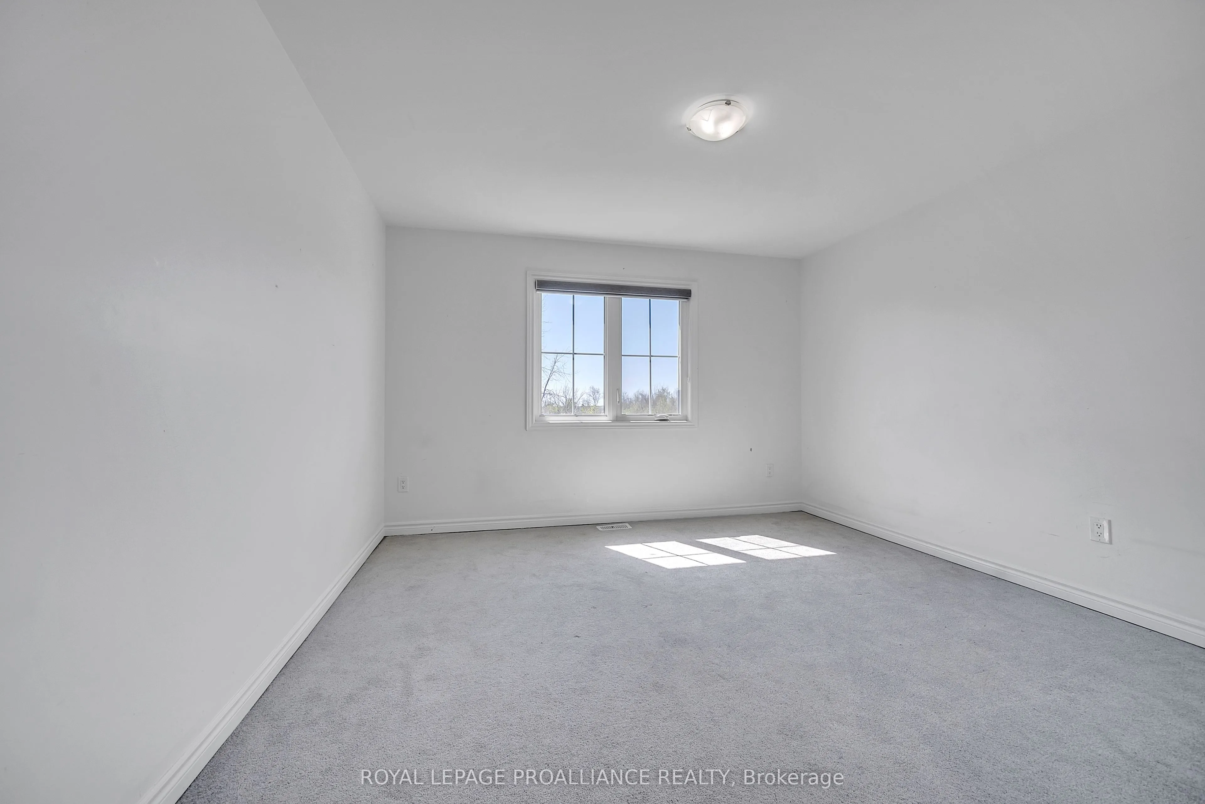 34 Lincoln Drive