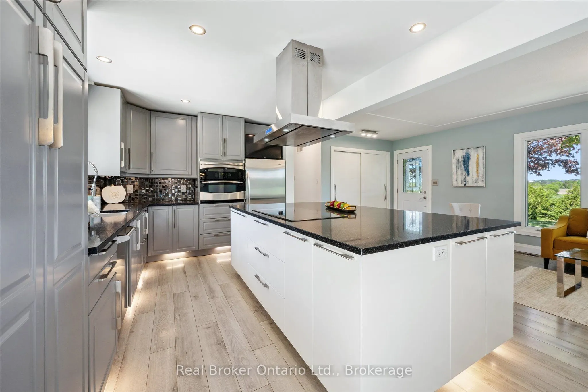 9435 Wellington Road 22