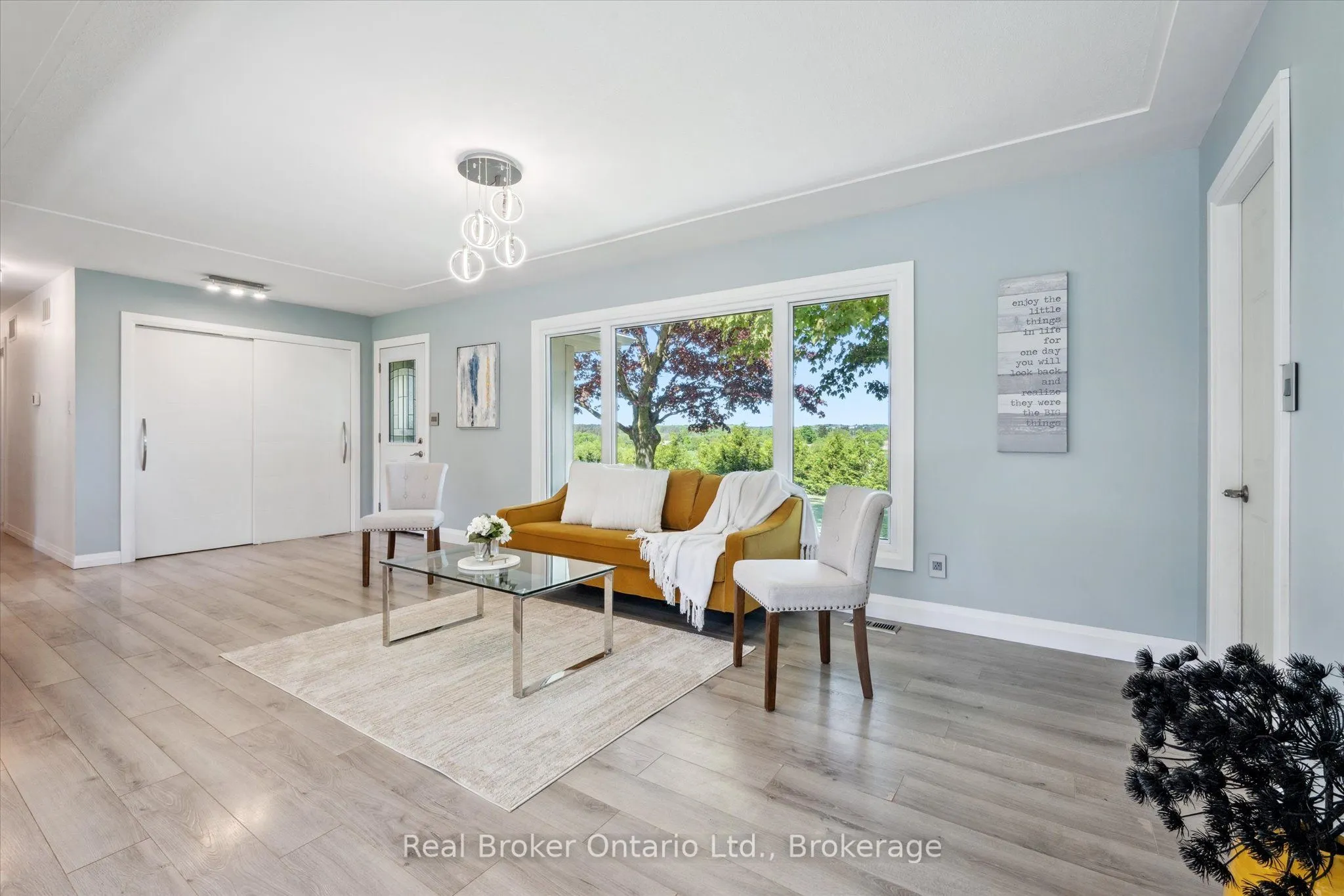 9435 Wellington Road 22
