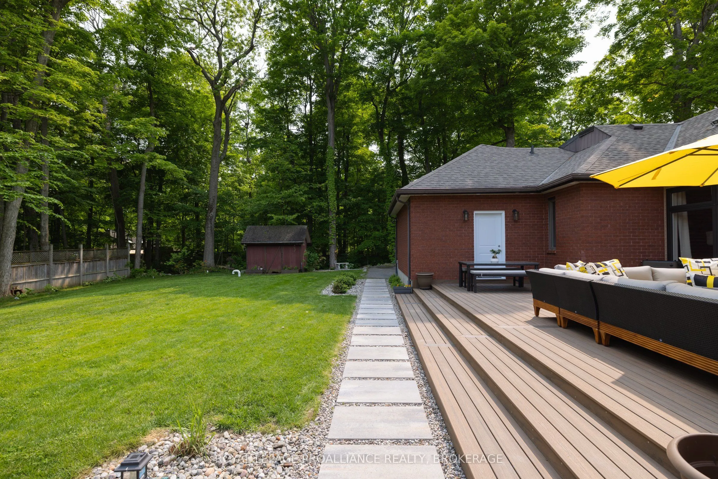 15 Forest Drive