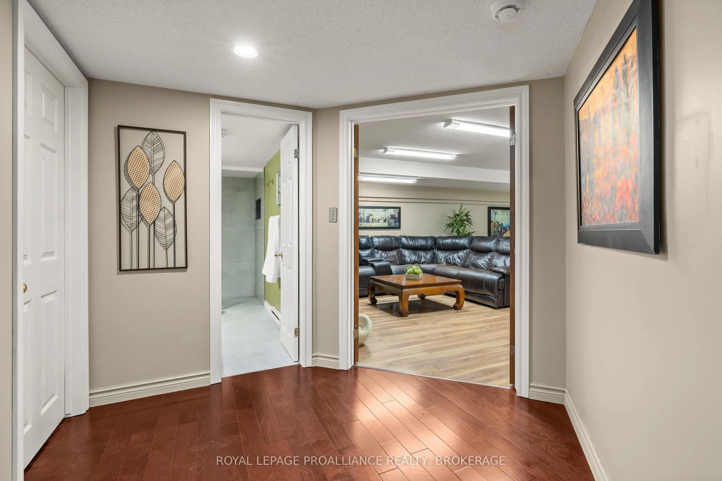 15 Forest Drive