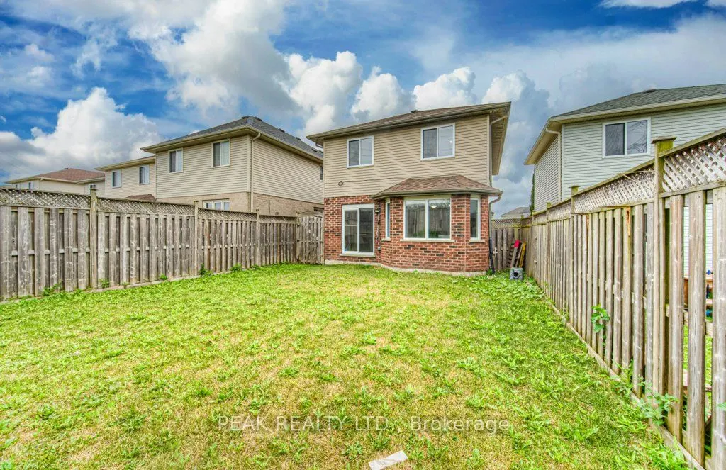 583 Windflower Crescent