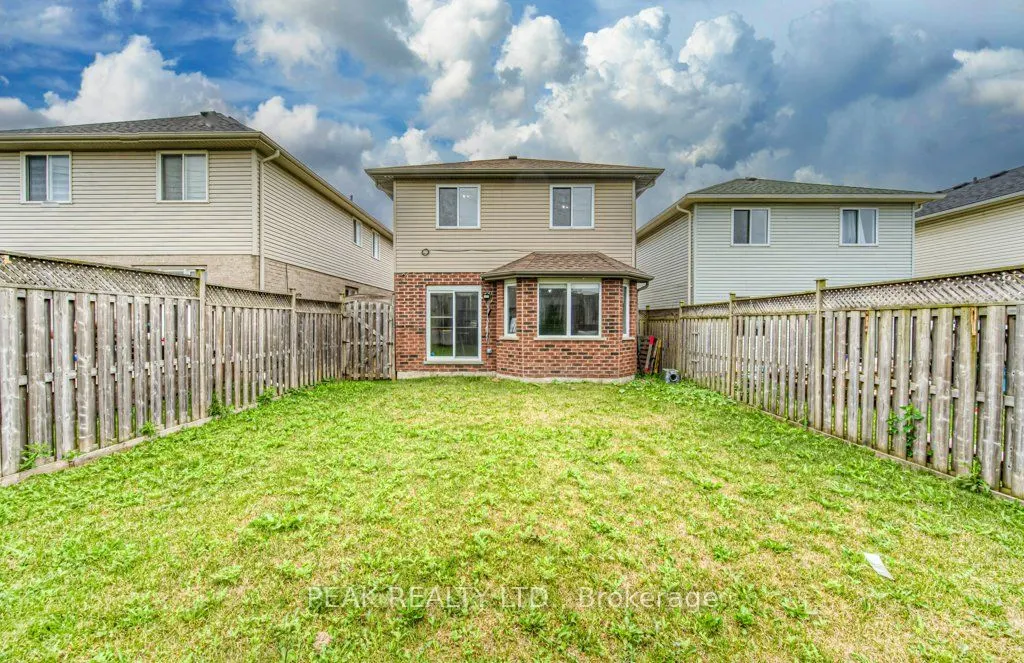 583 Windflower Crescent