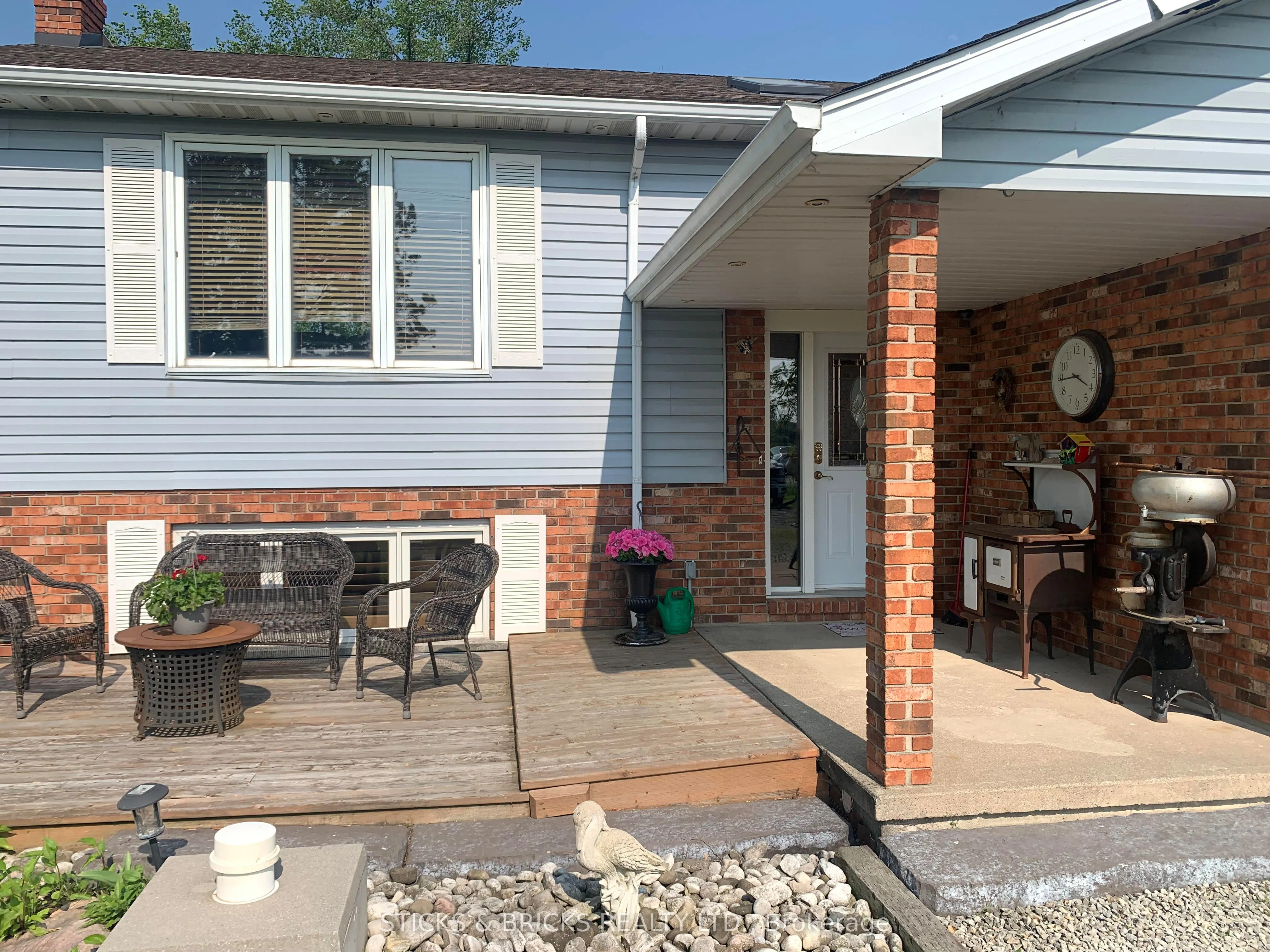 994 Moyer Road