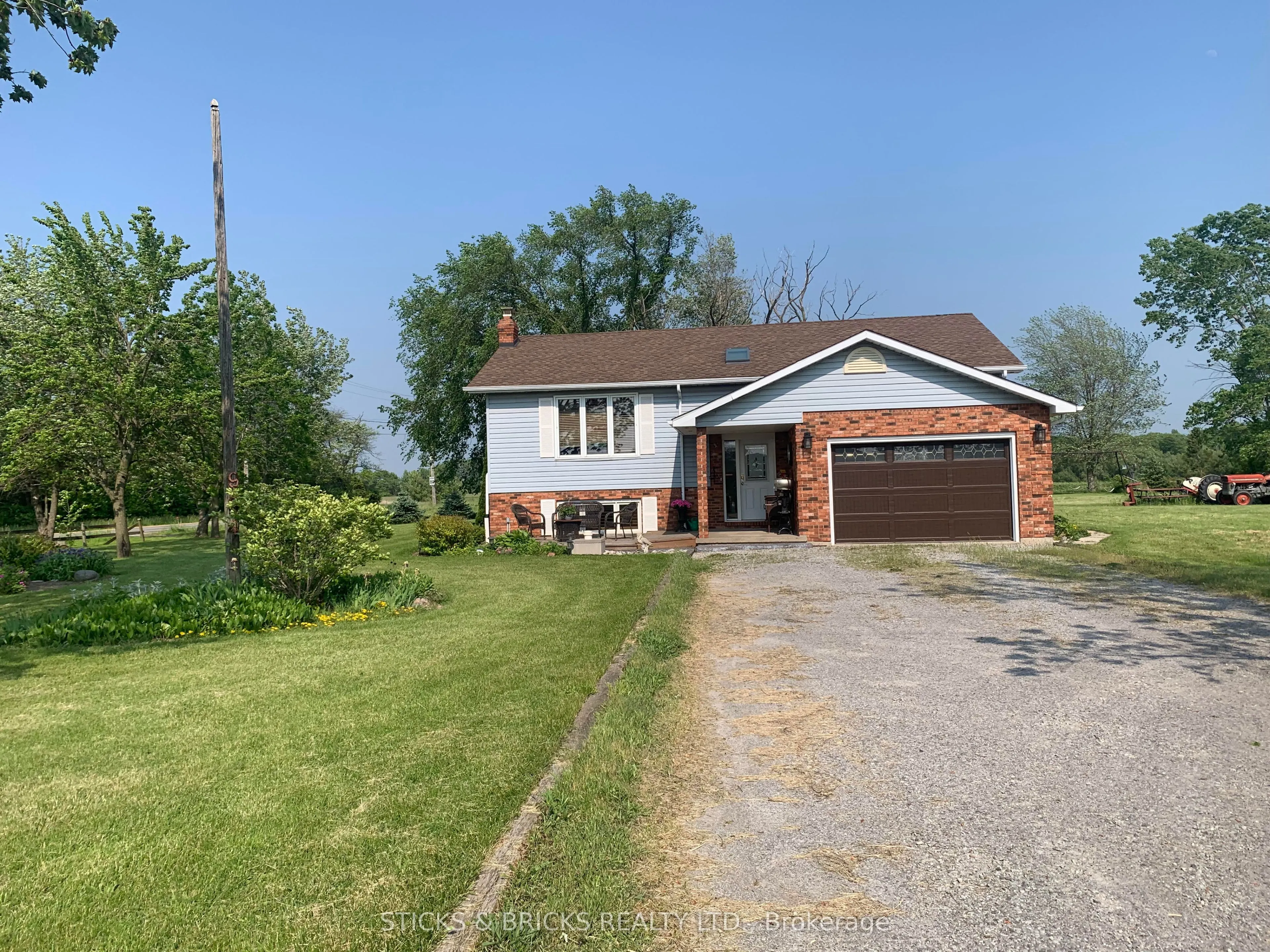 994 Moyer Road