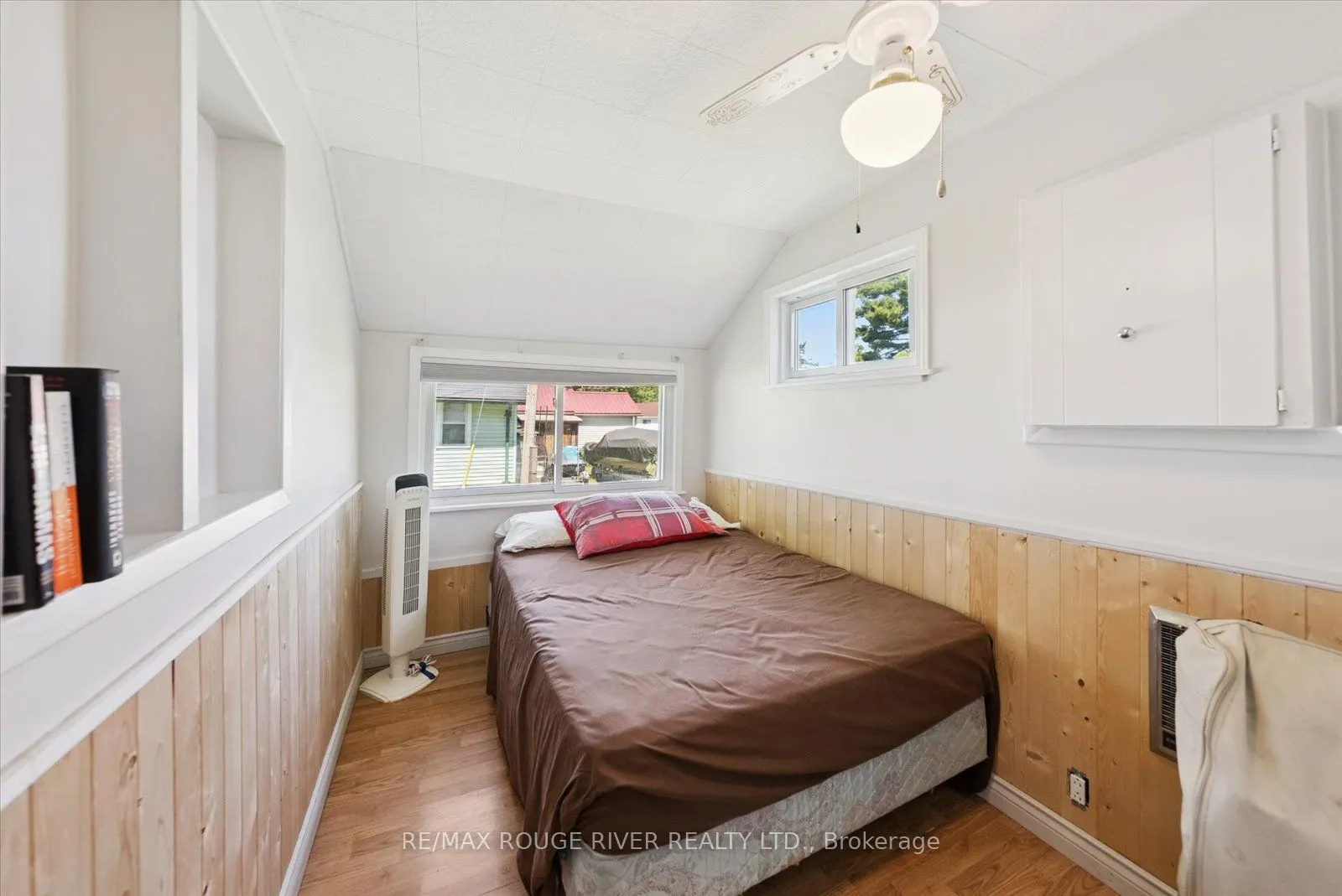22 Lake Road, #3