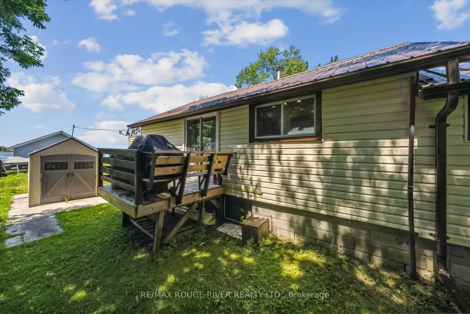 22 Lake Road, #3