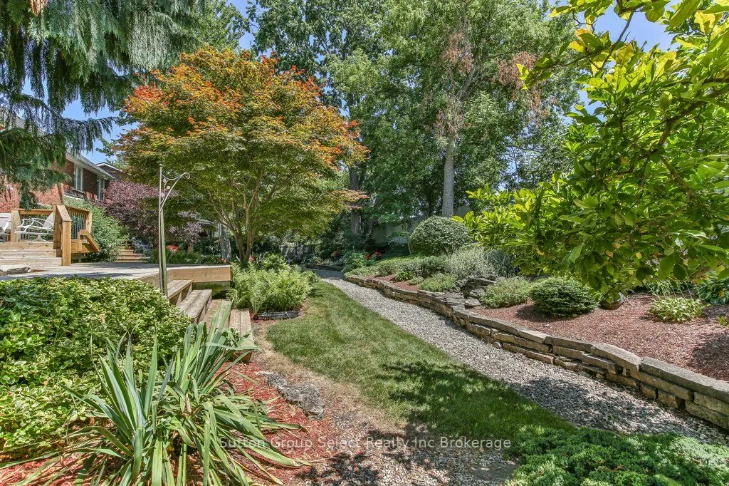 834 Berkshire Drive