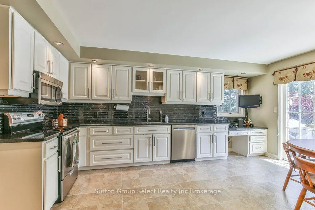 834 Berkshire Drive
