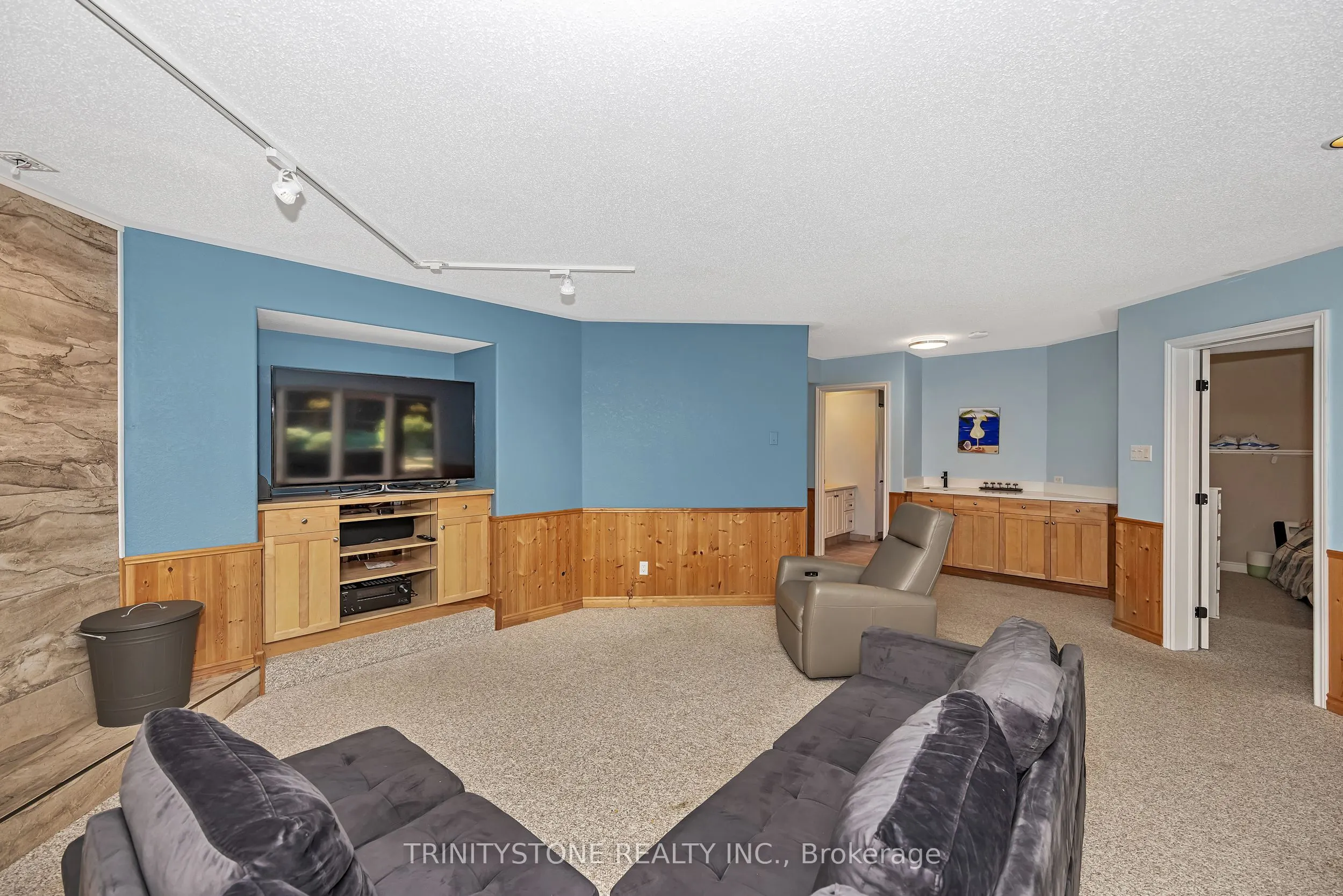 36 Sawgrass Circle
