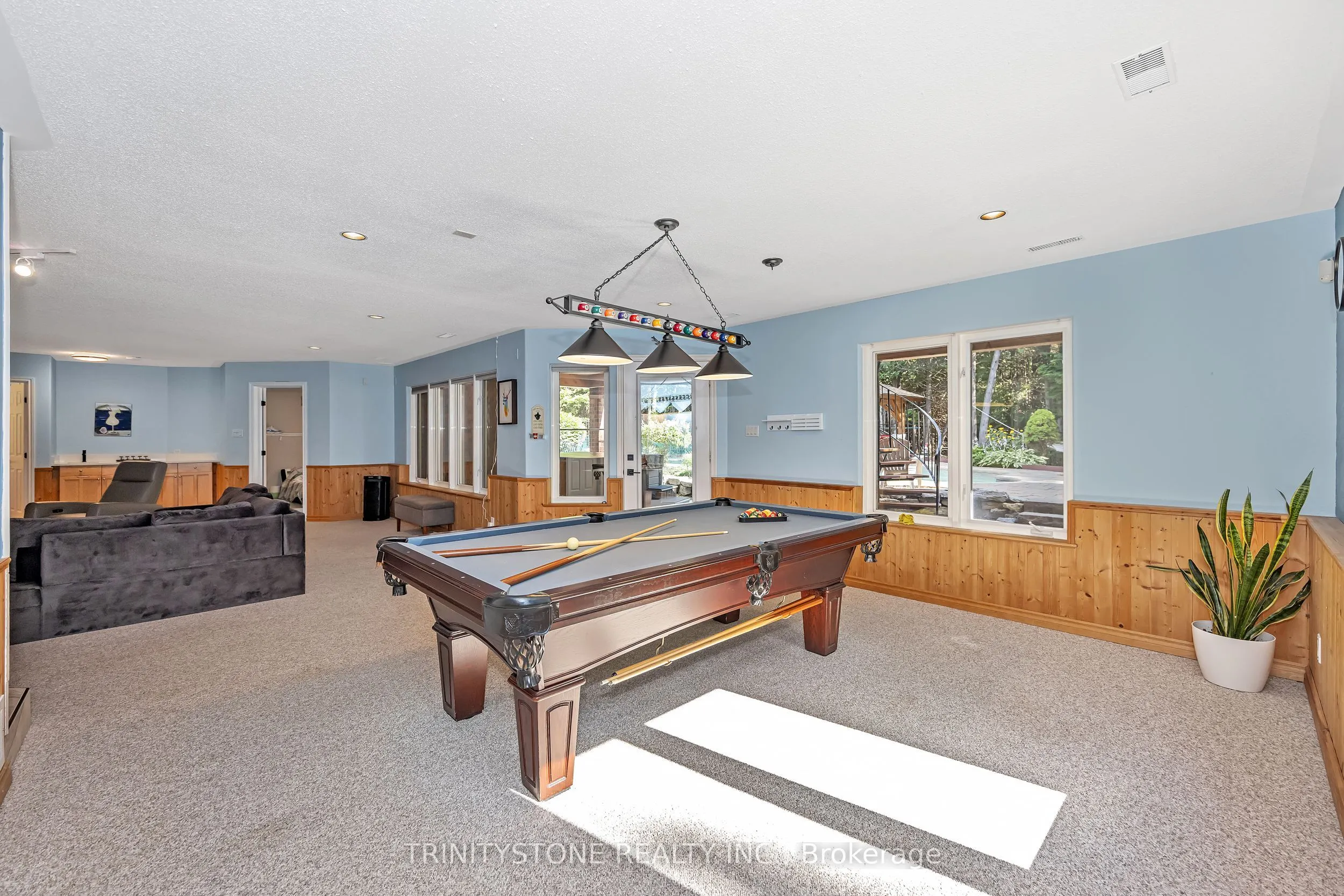 36 Sawgrass Circle