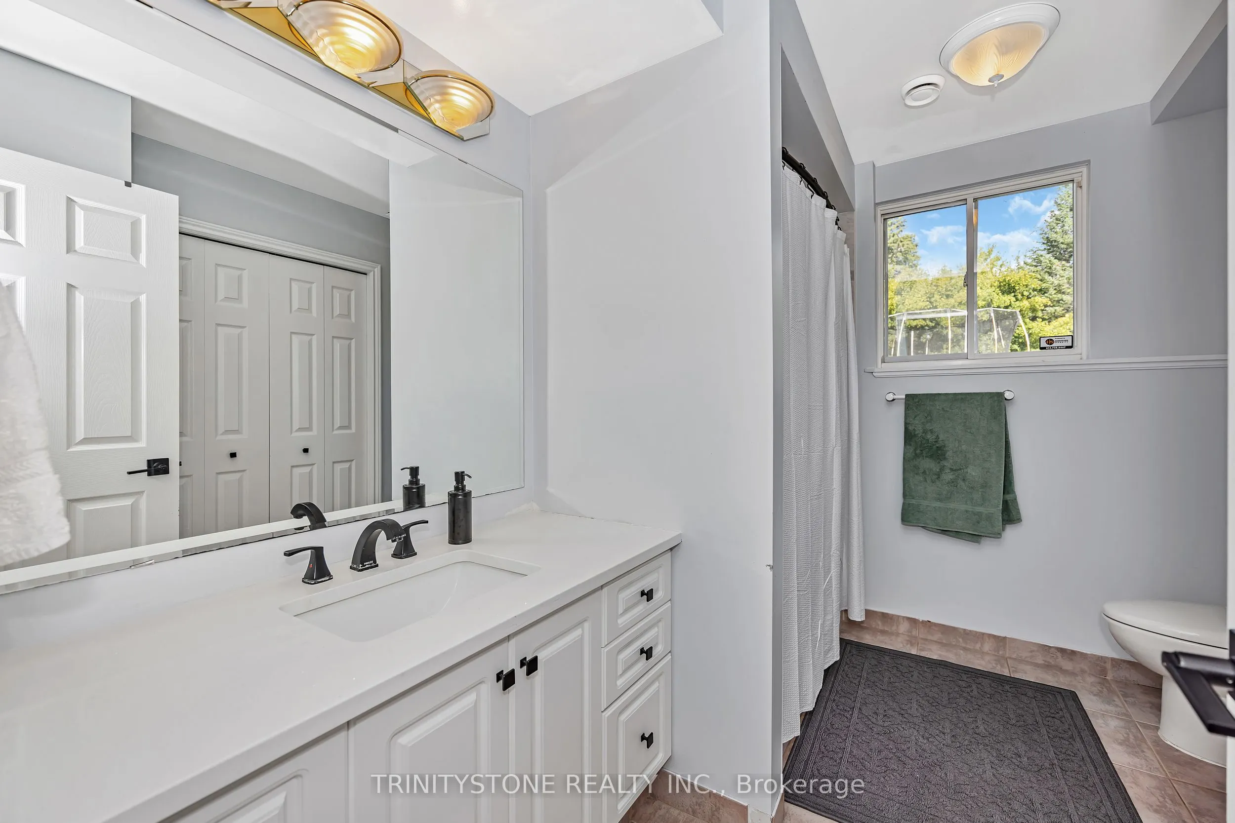 36 Sawgrass Circle