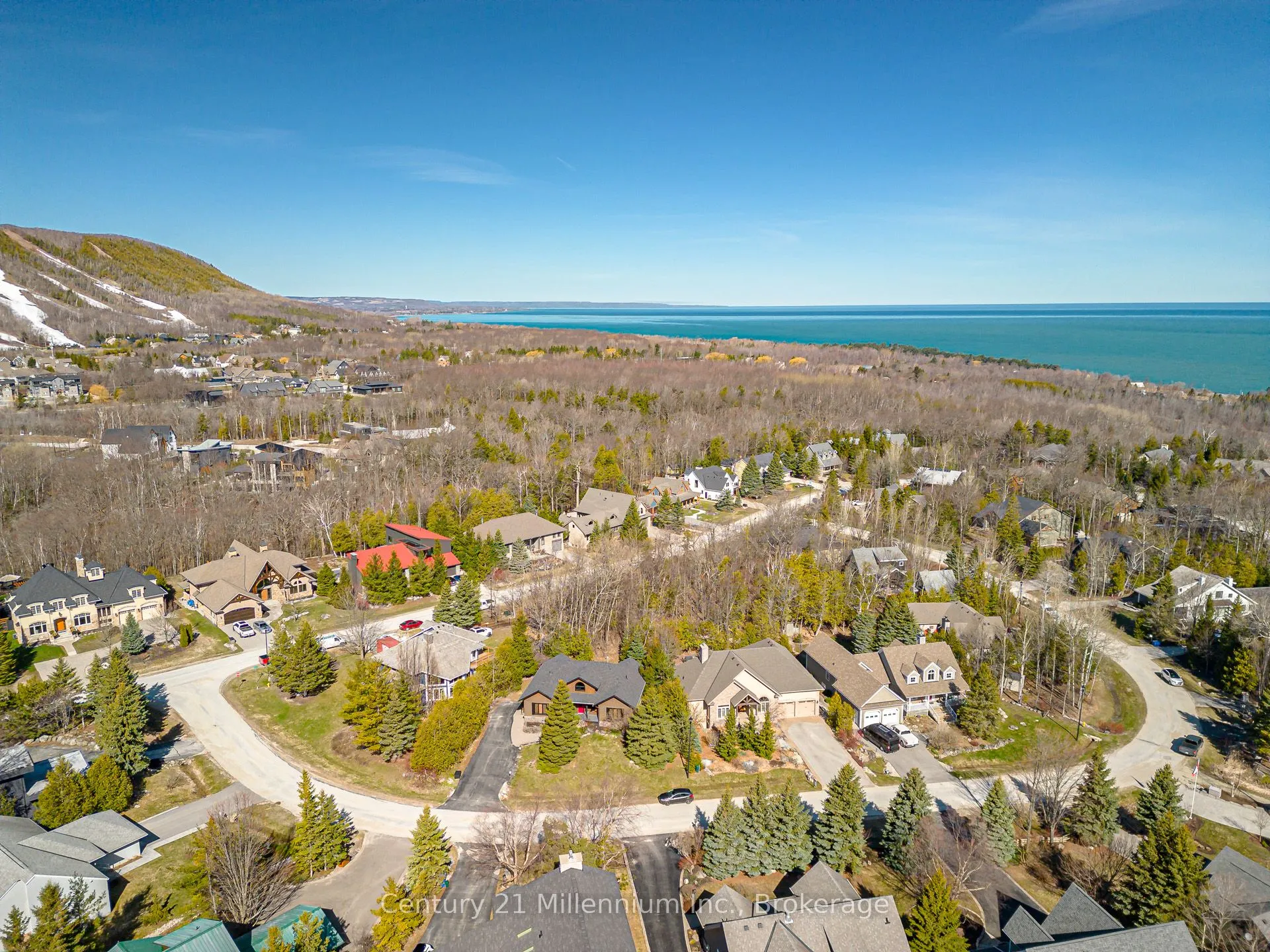 108 Cortina Crescent