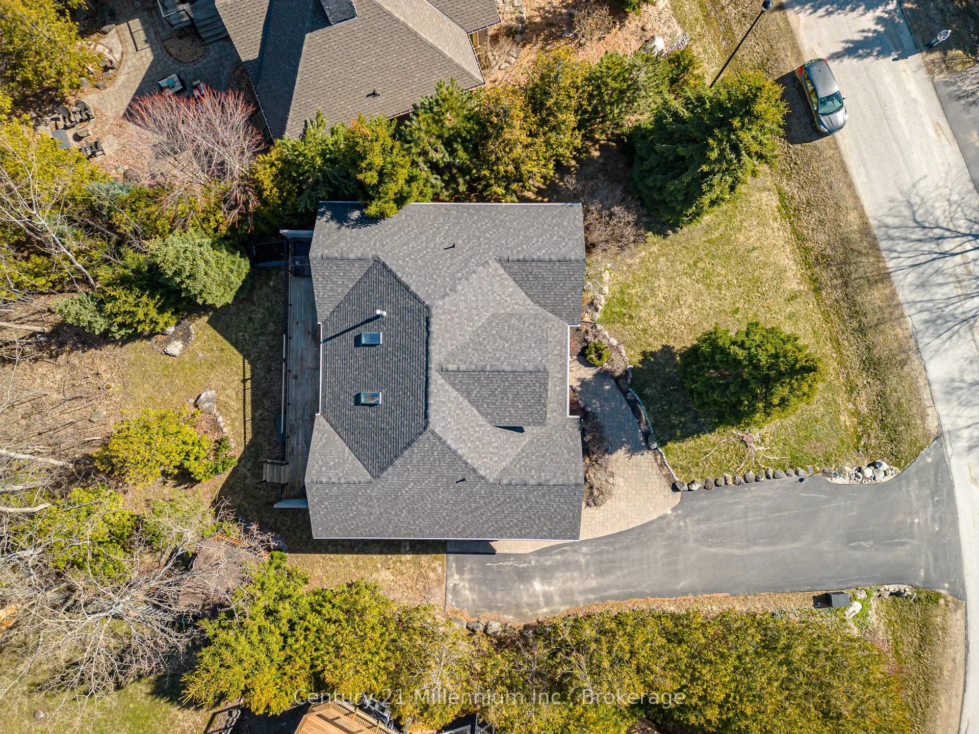 108 Cortina Crescent