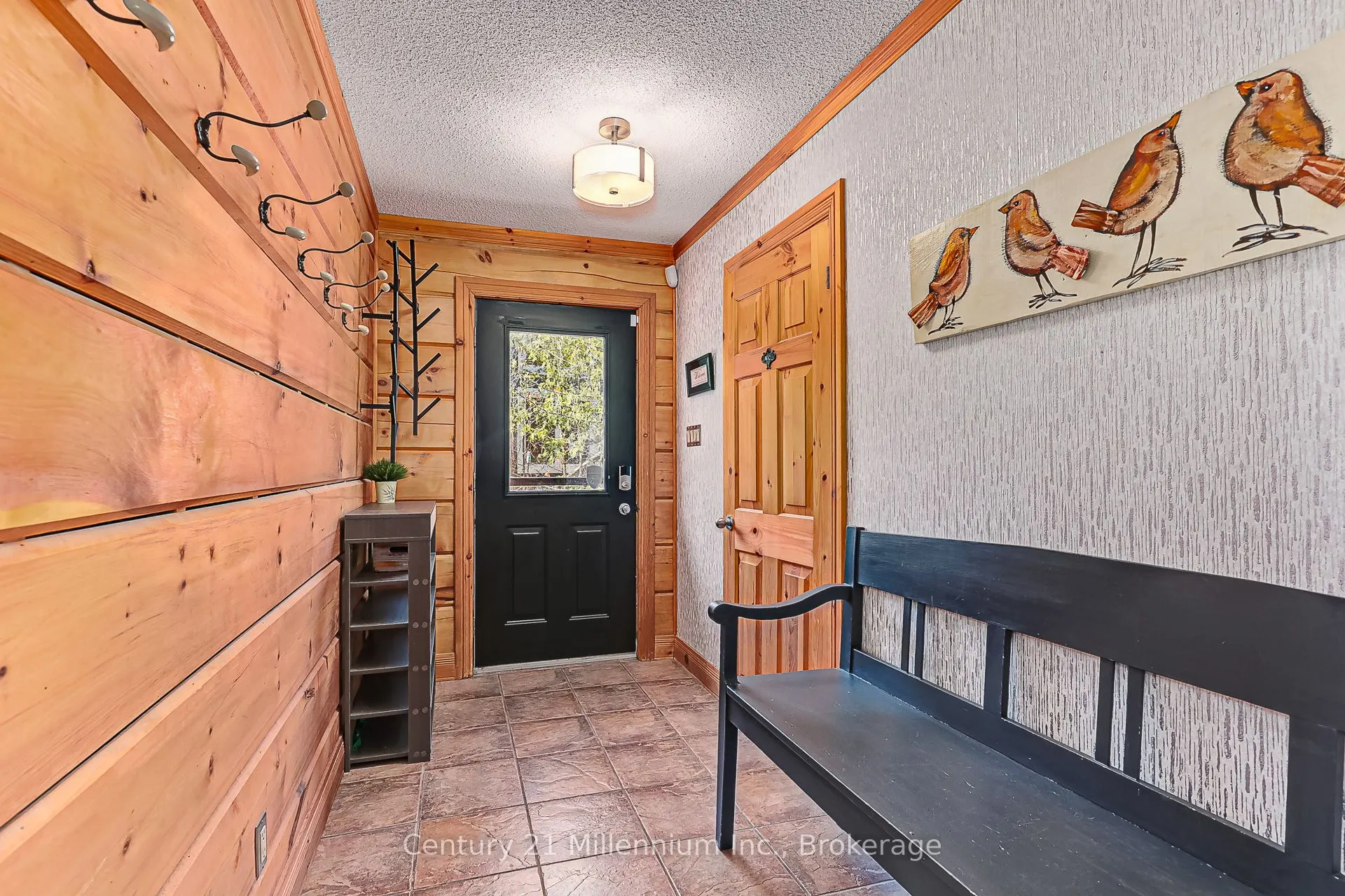 108 Cortina Crescent