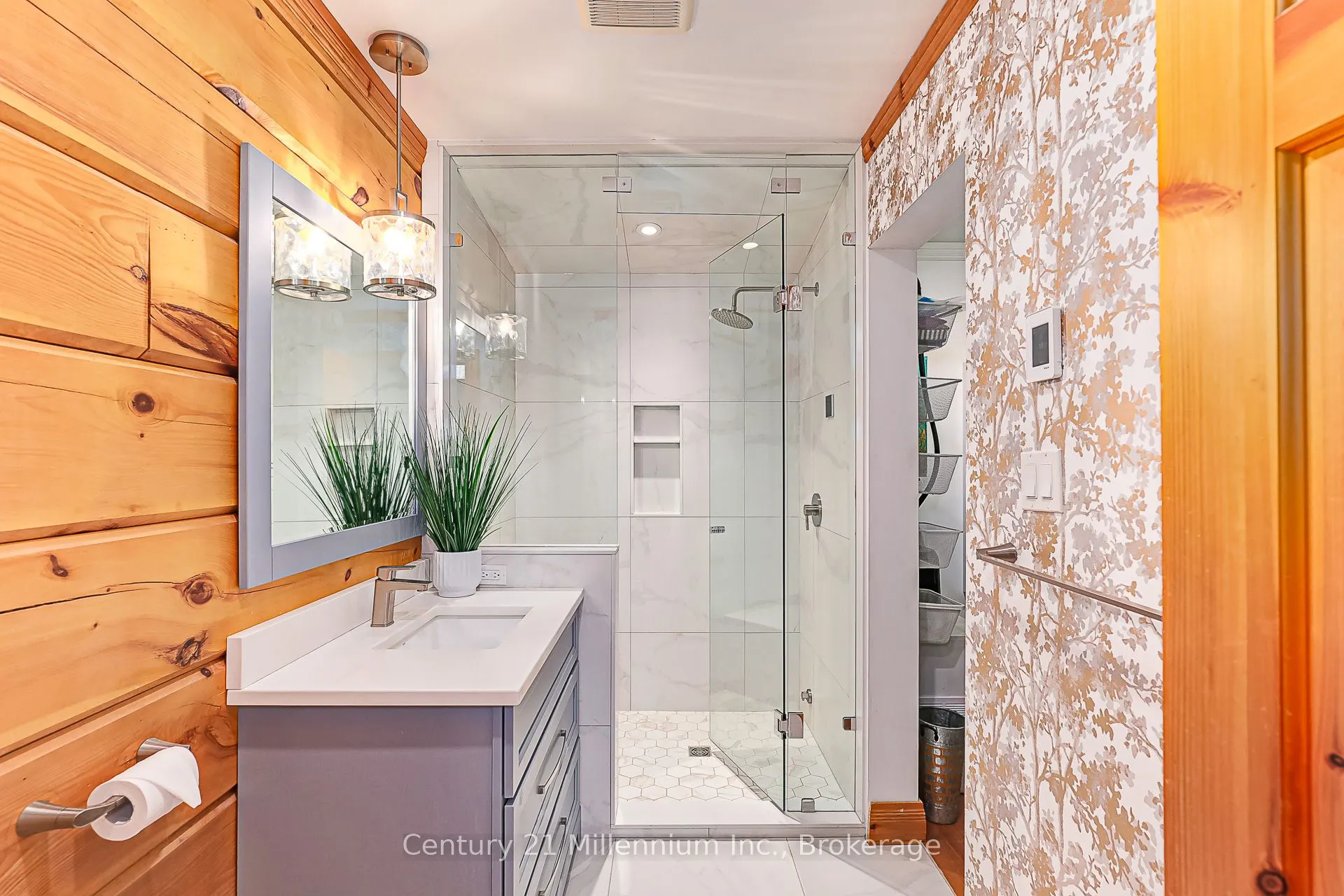 108 Cortina Crescent