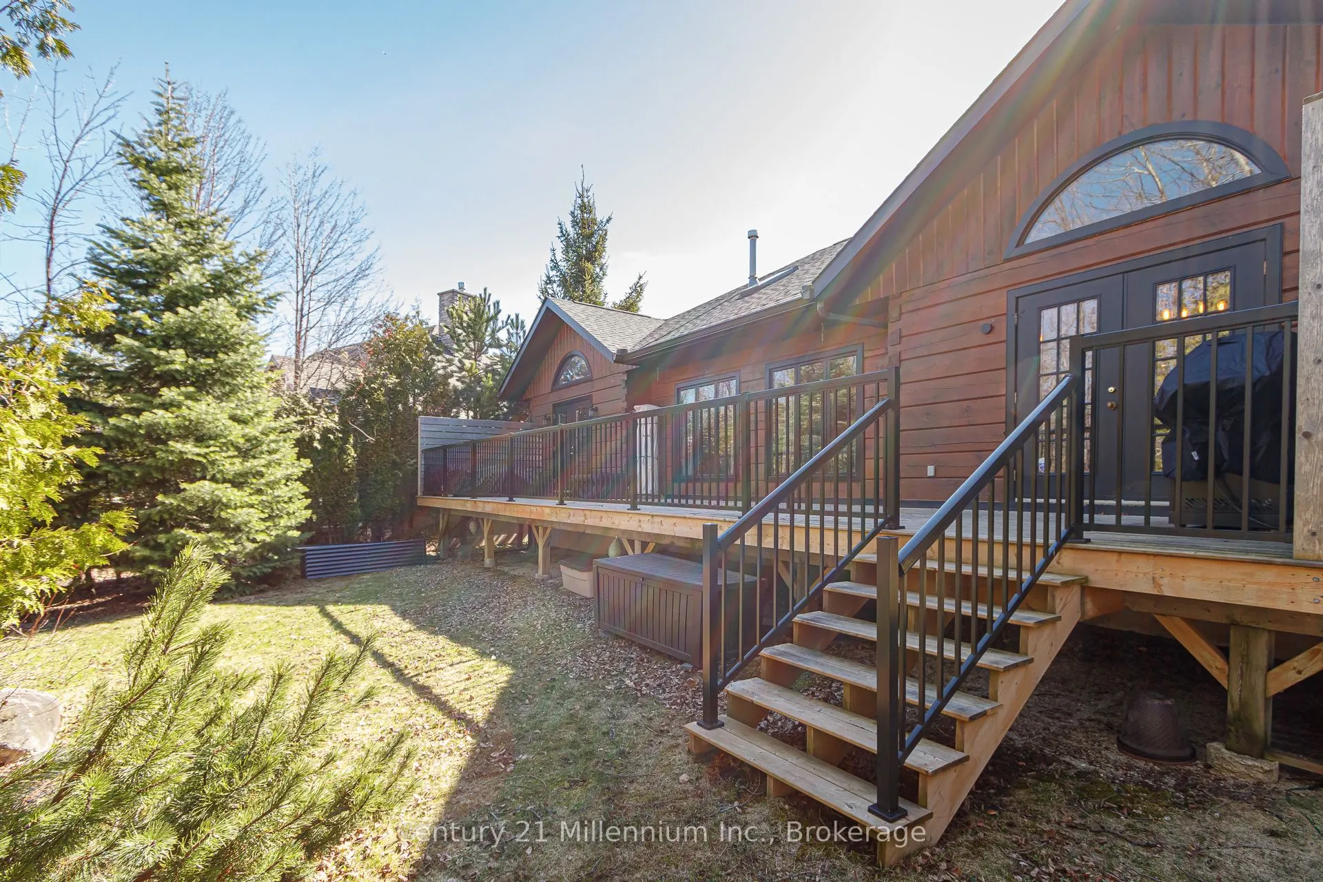 108 Cortina Crescent
