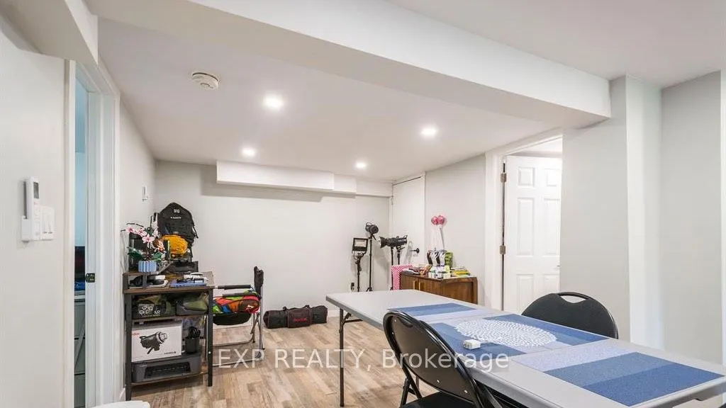 99 Bay Drive, #Unit B