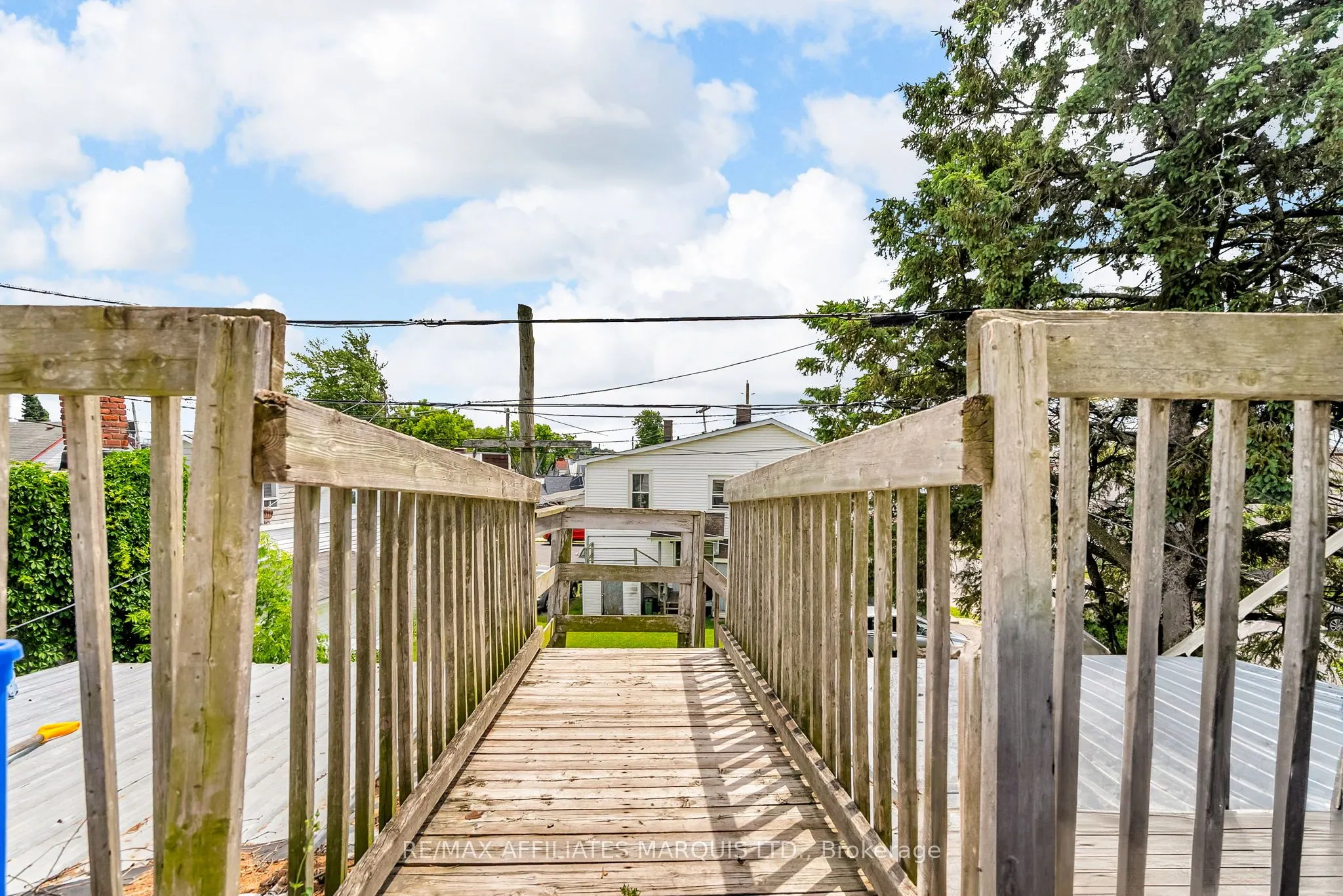 111 Montreal Road