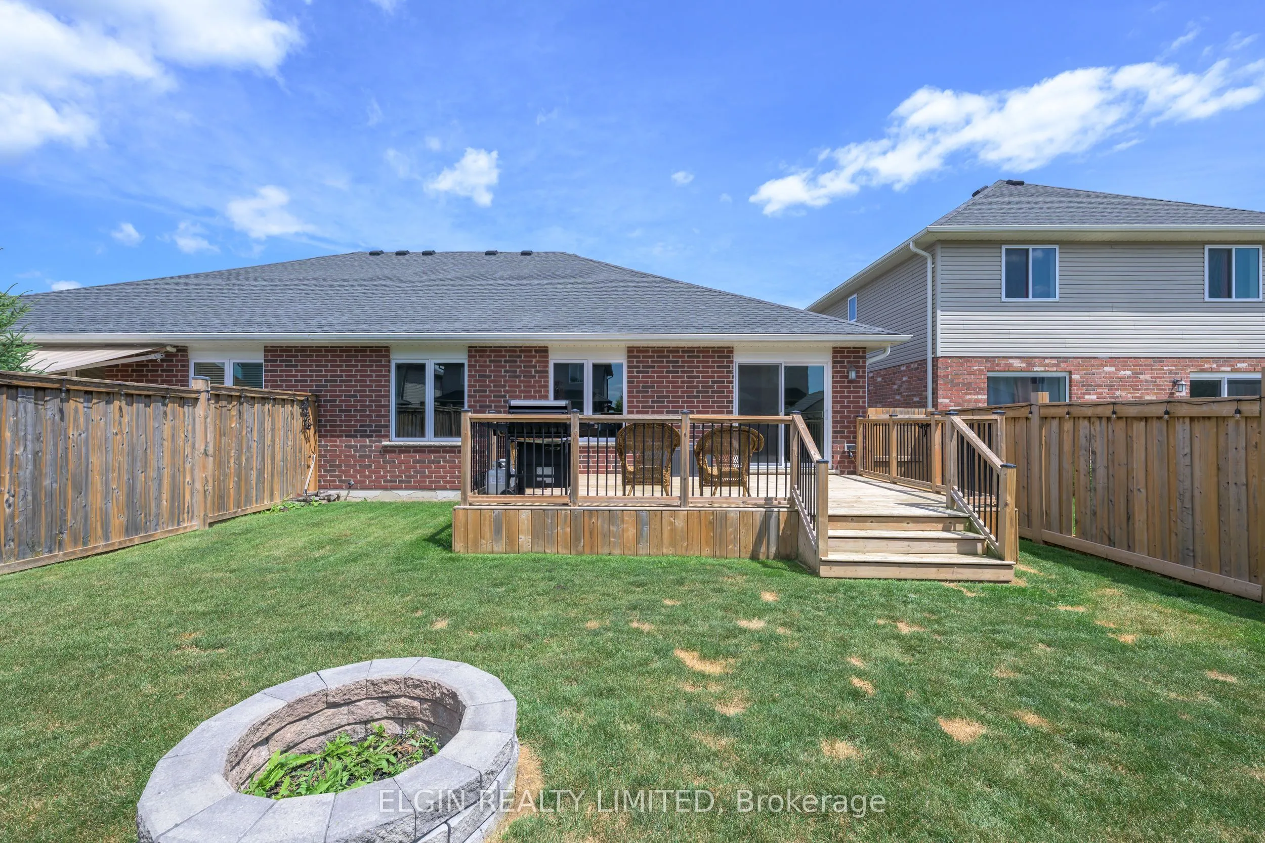 24 Ashberry Place