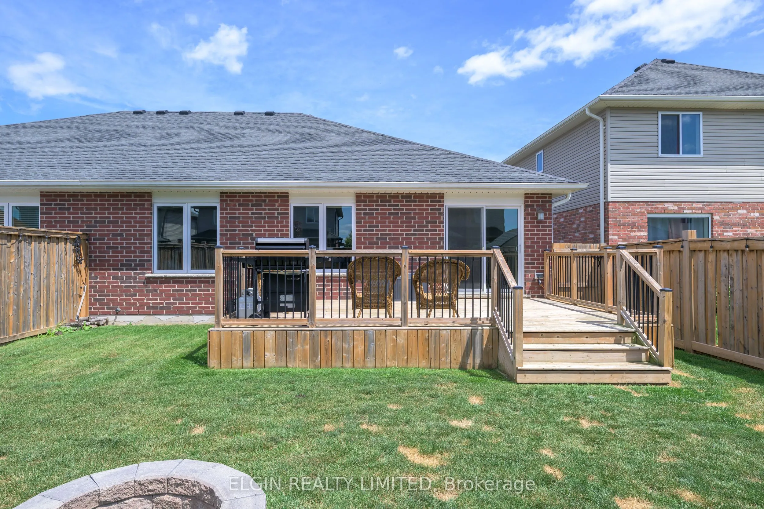 24 Ashberry Place
