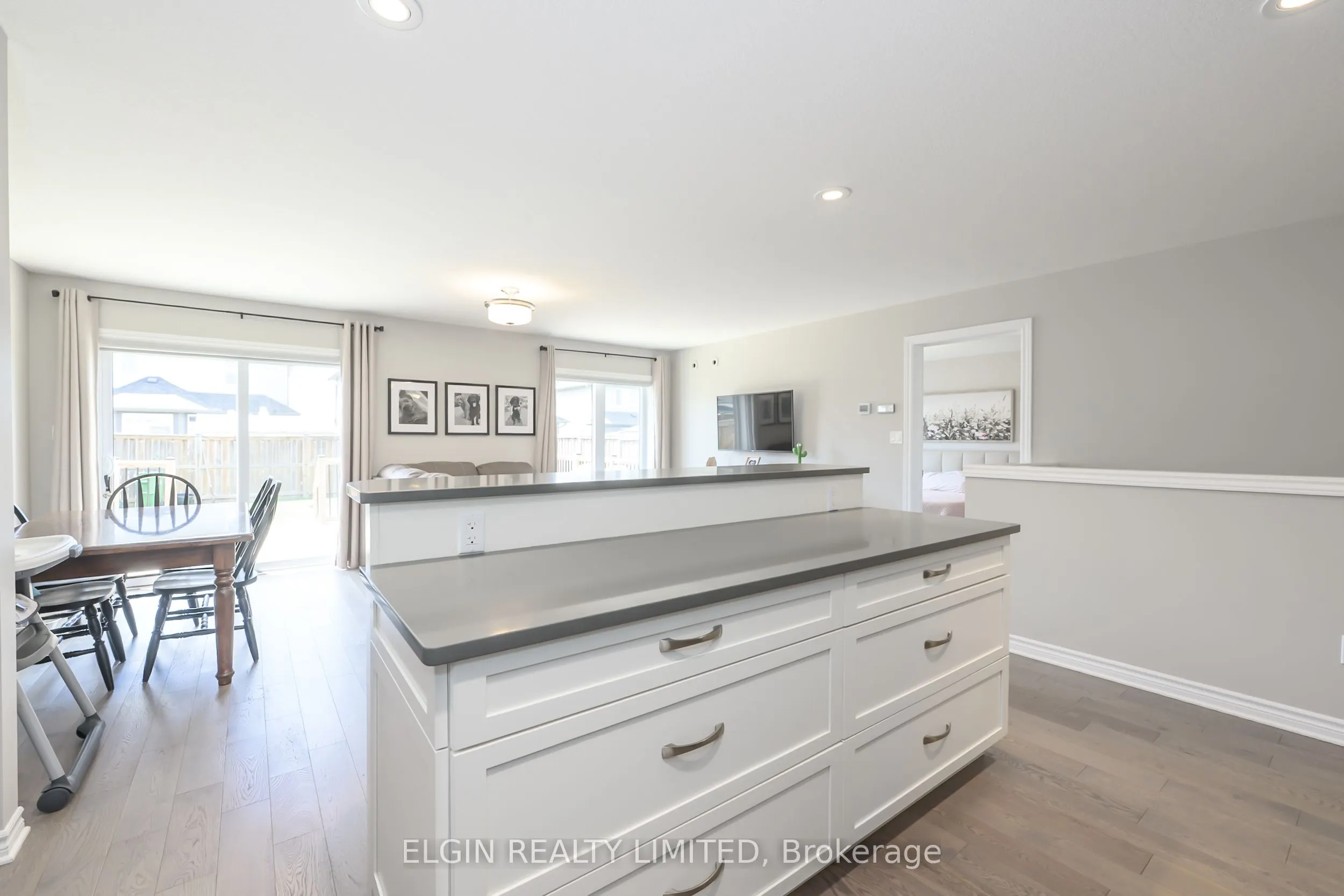 24 Ashberry Place