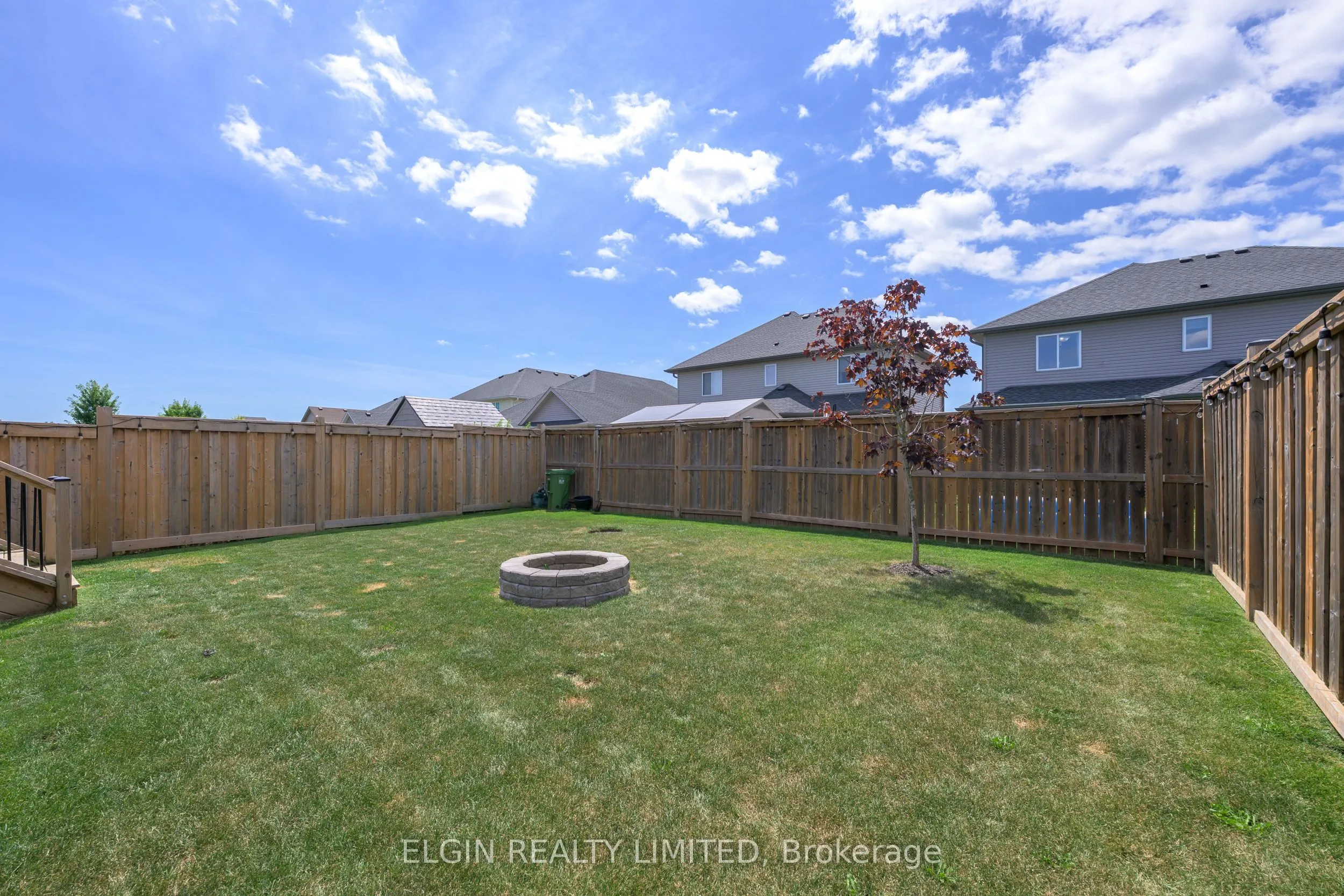 24 Ashberry Place