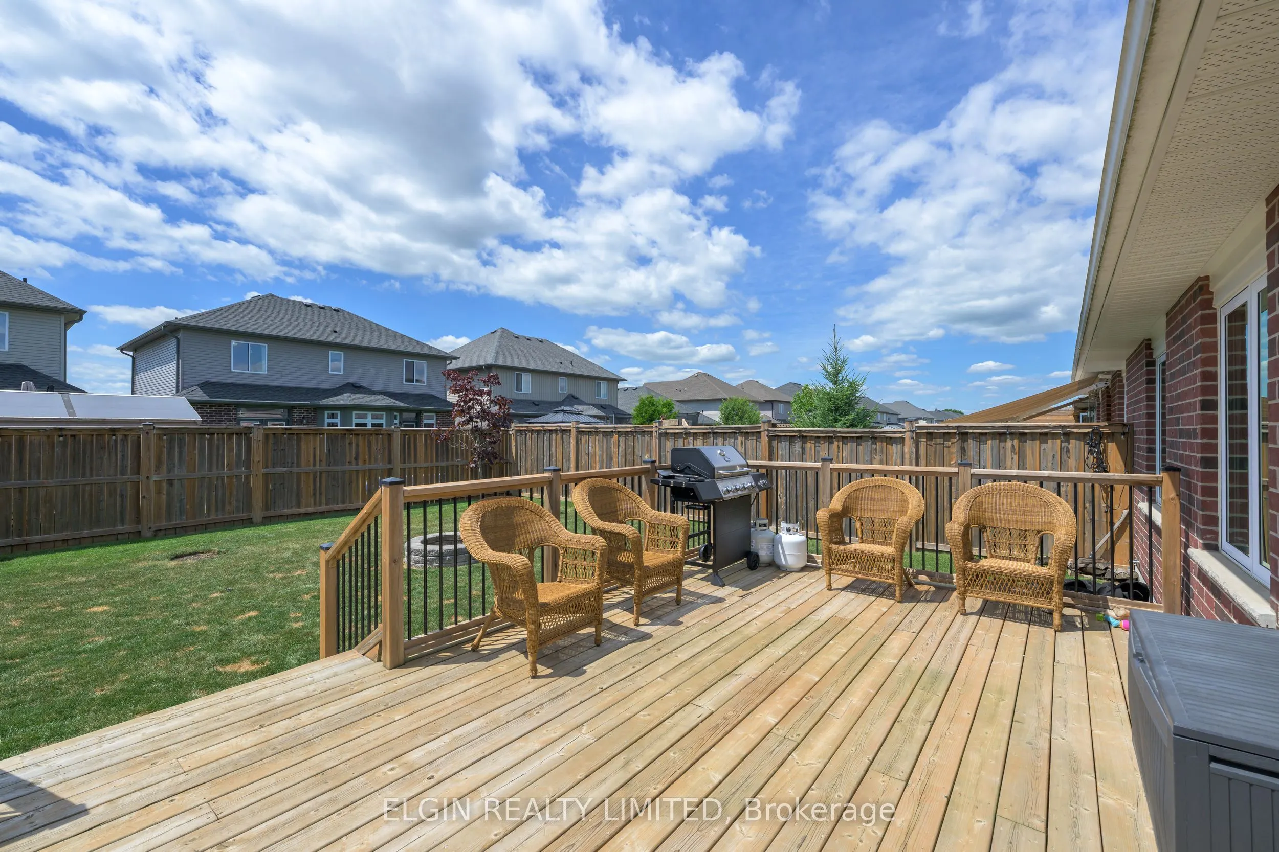 24 Ashberry Place