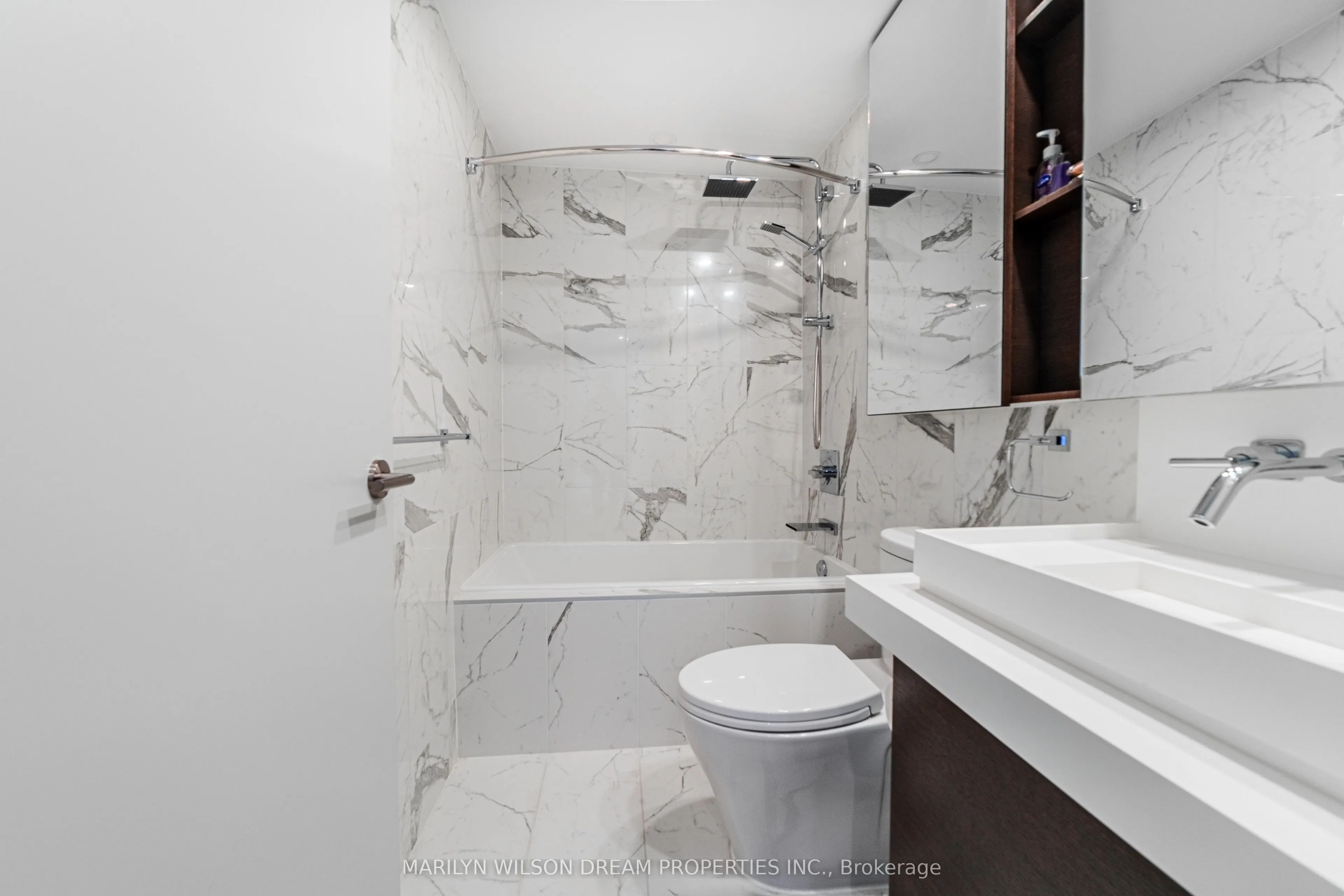 101 Queen Street, #1004