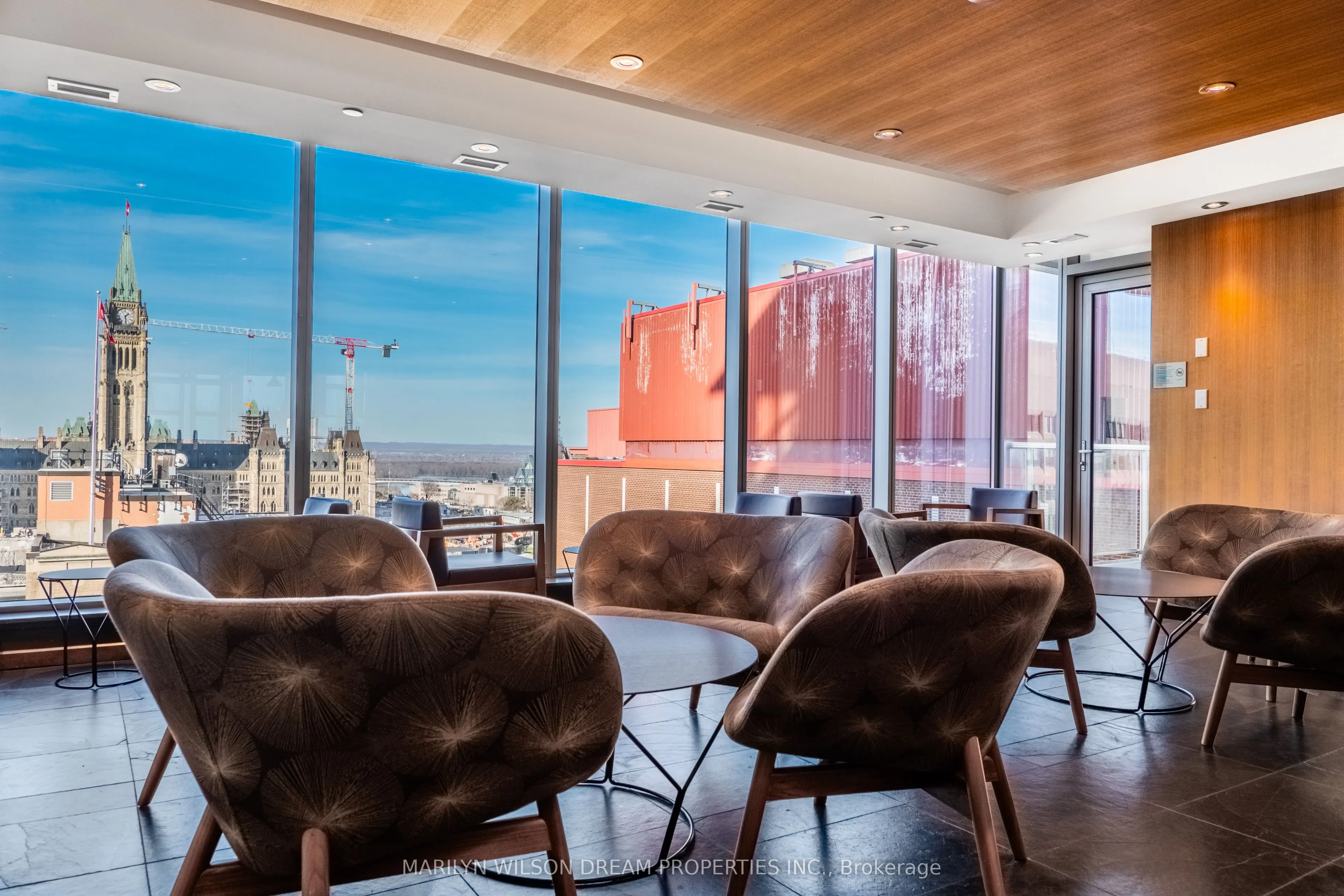 101 Queen Street, #1004