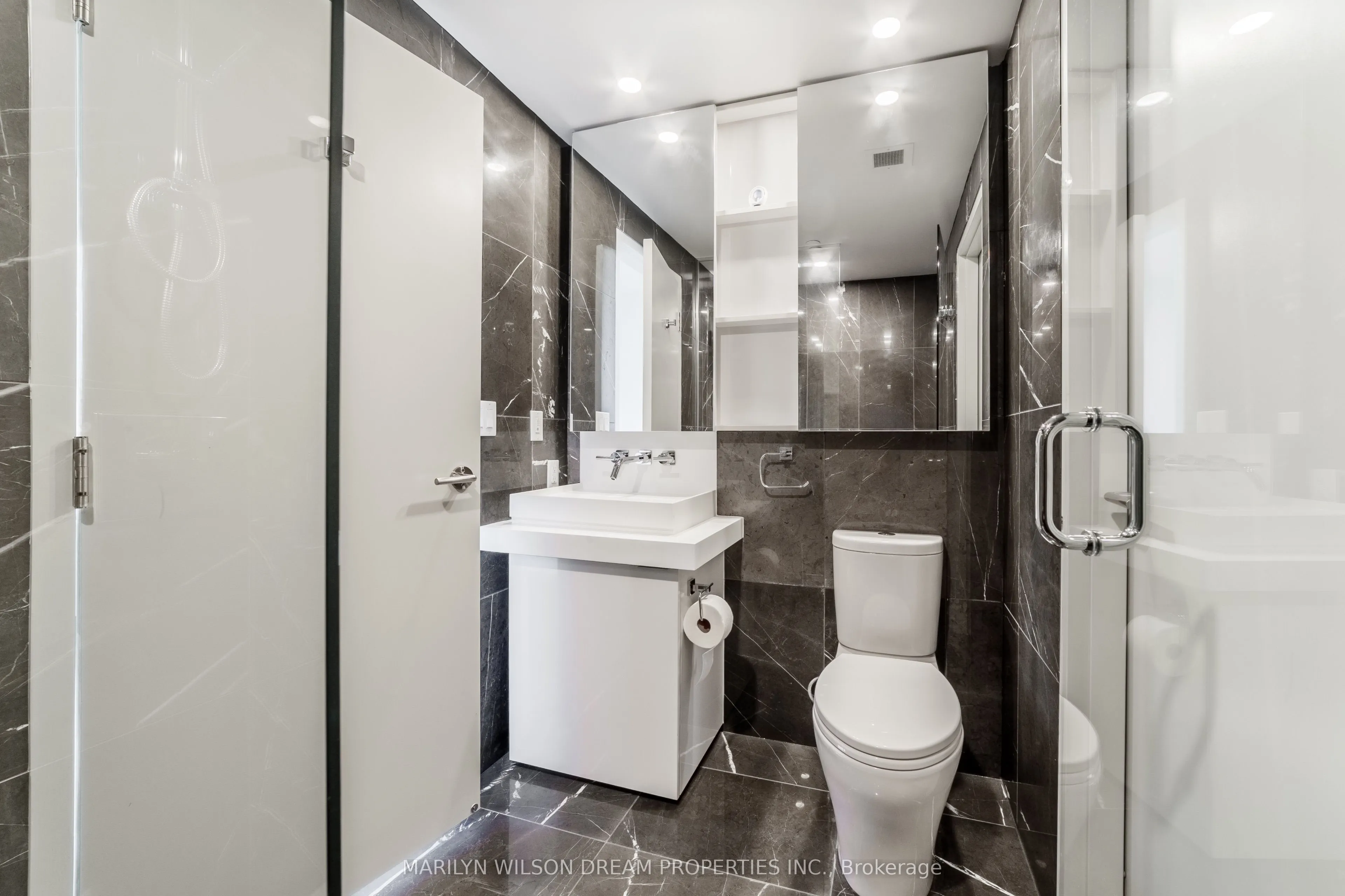 101 Queen Street, #1004