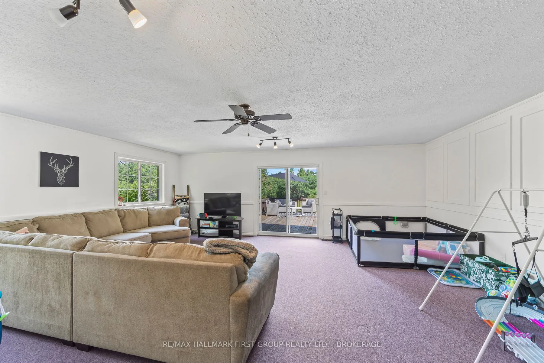 1086 Moon Road