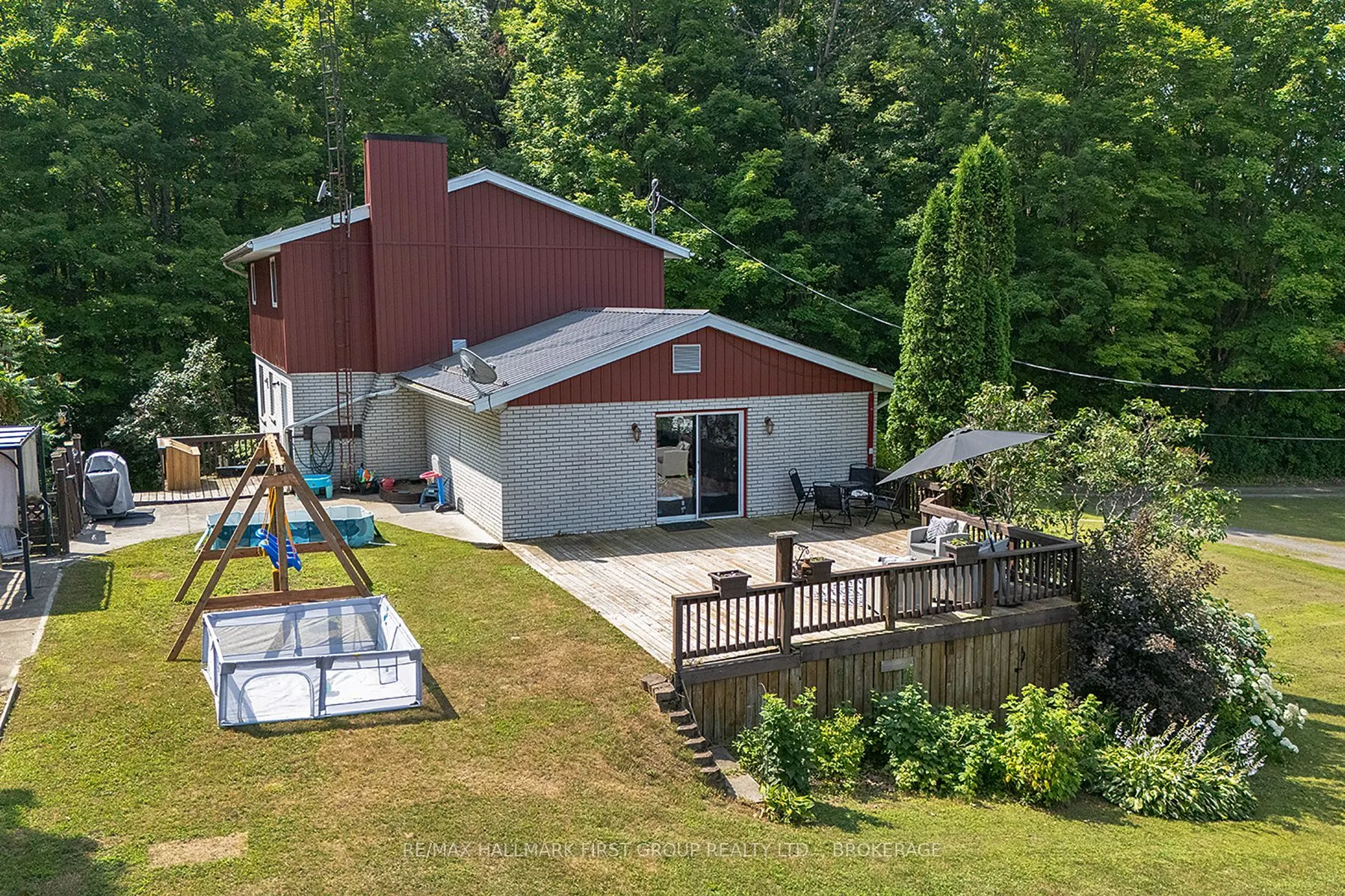 1086 Moon Road