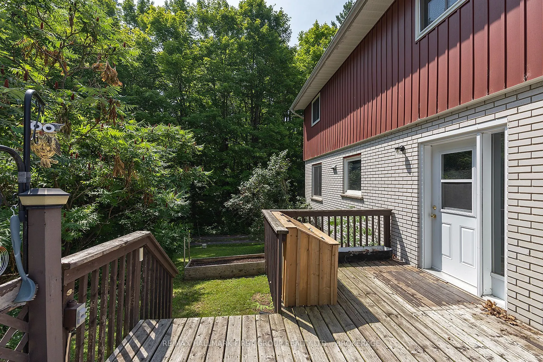 1086 Moon Road