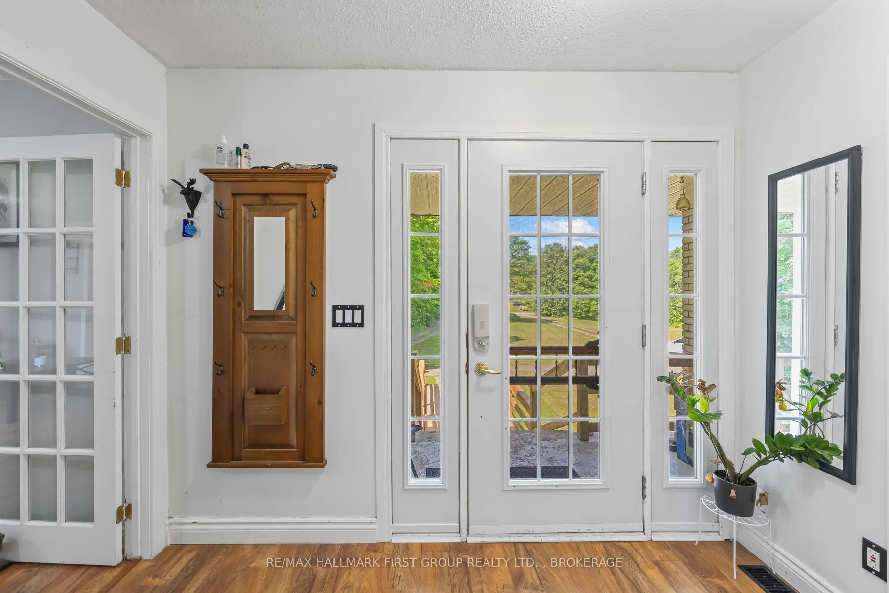 1086 Moon Road