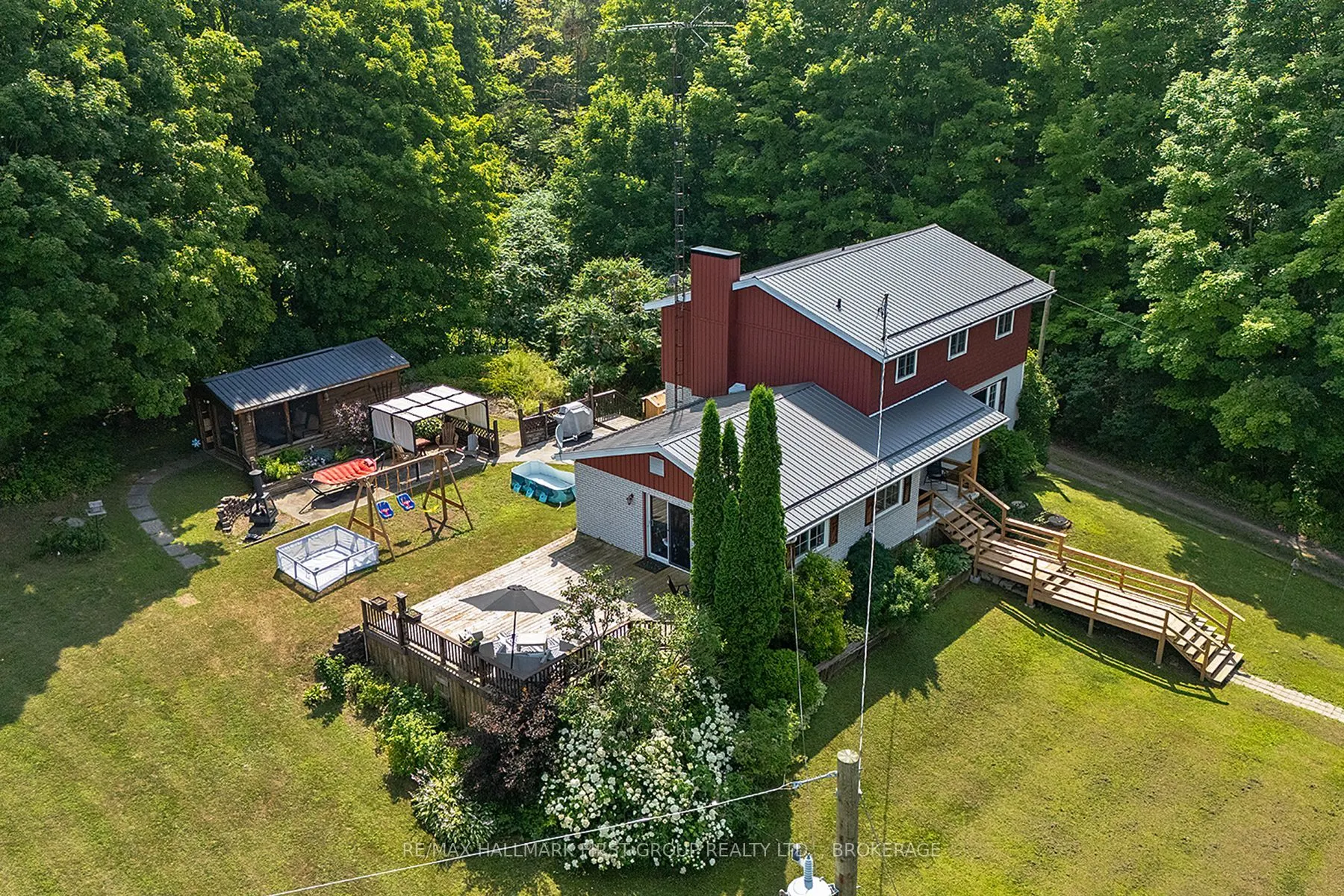 1086 Moon Road