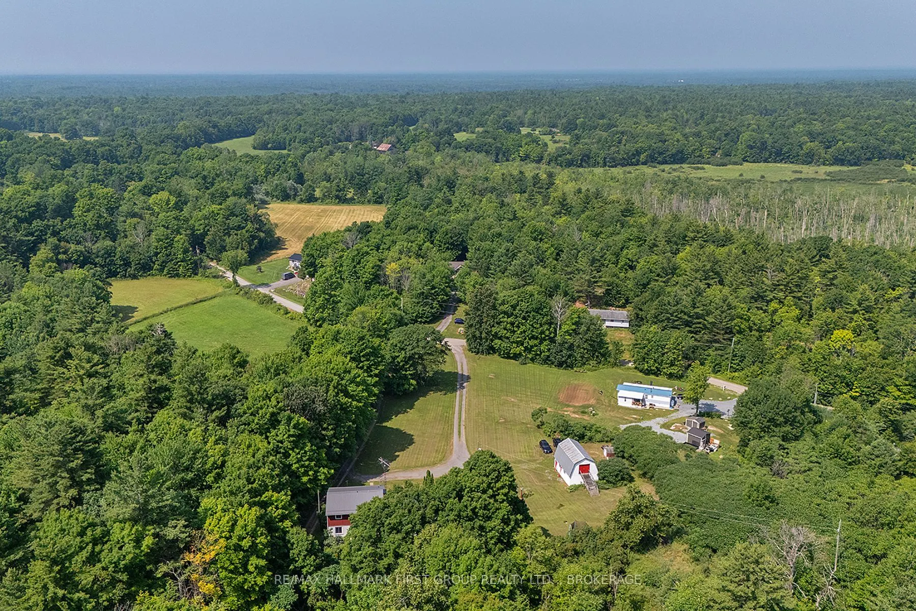1086 Moon Road