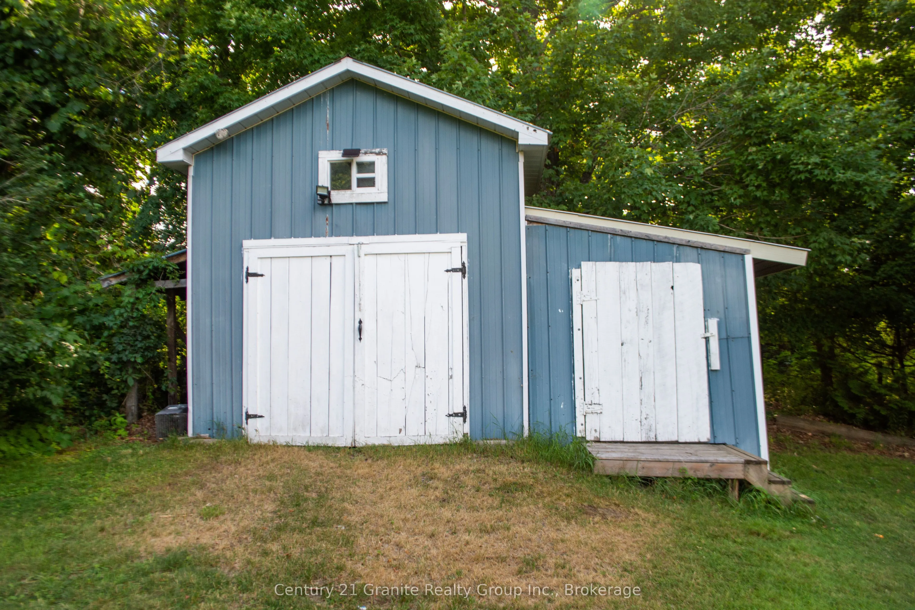 1229 Spring Valley Road