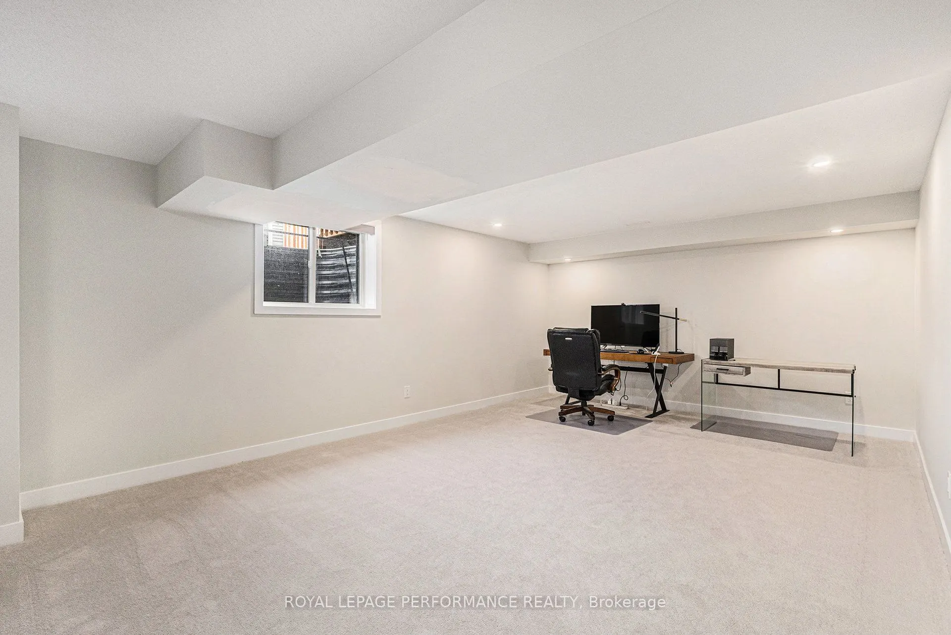 233 Beaugency Street