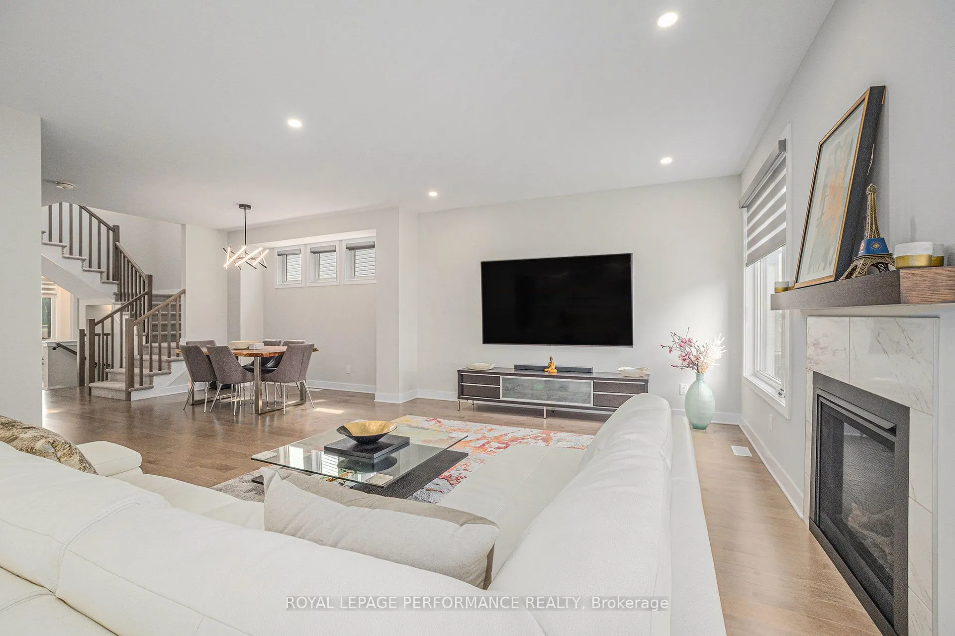 233 Beaugency Street